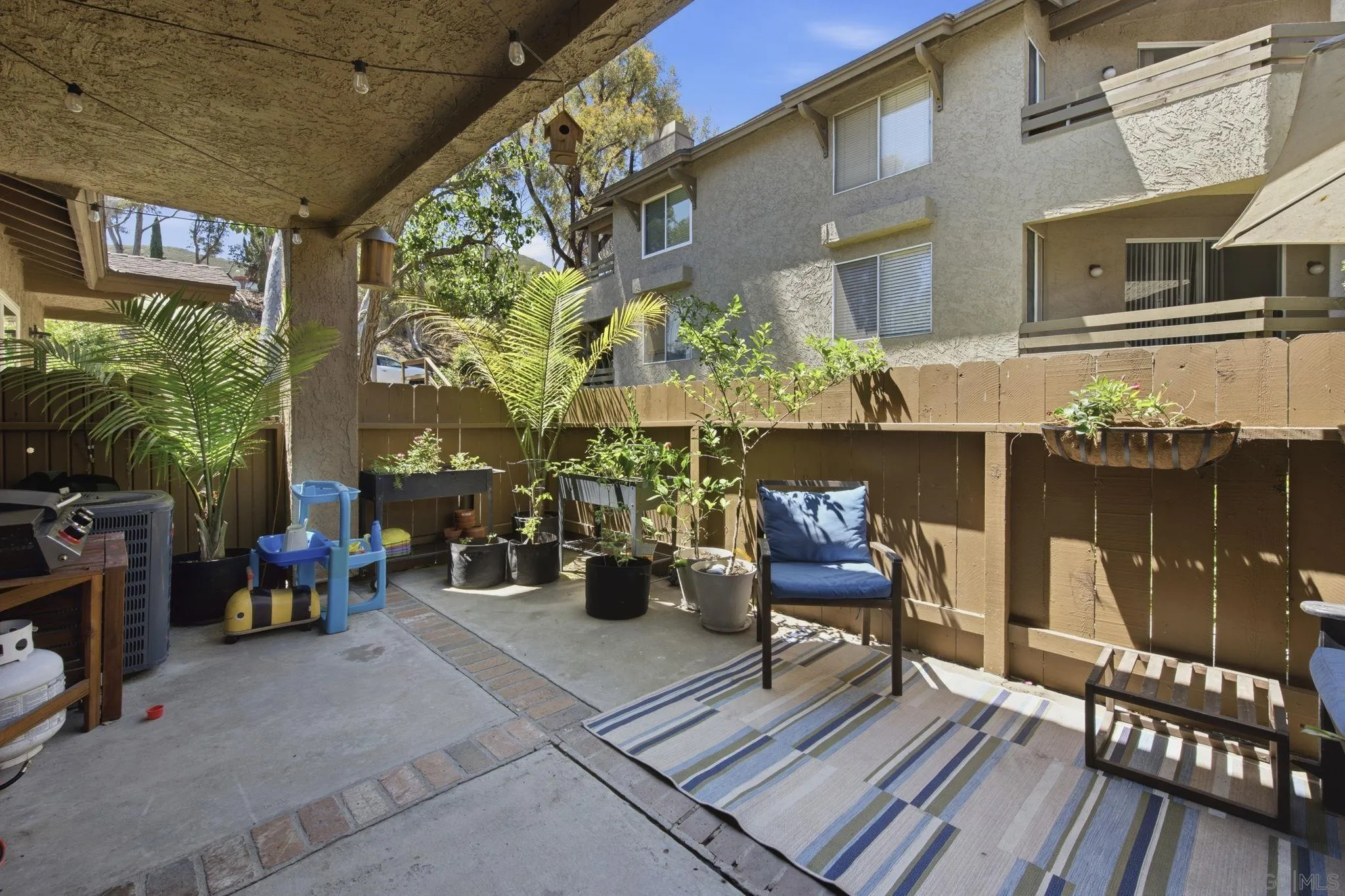 https://cdn.realtyfeed.com/cdn/127/260015157/4105ea4a952af064655302491d3f5846.webp