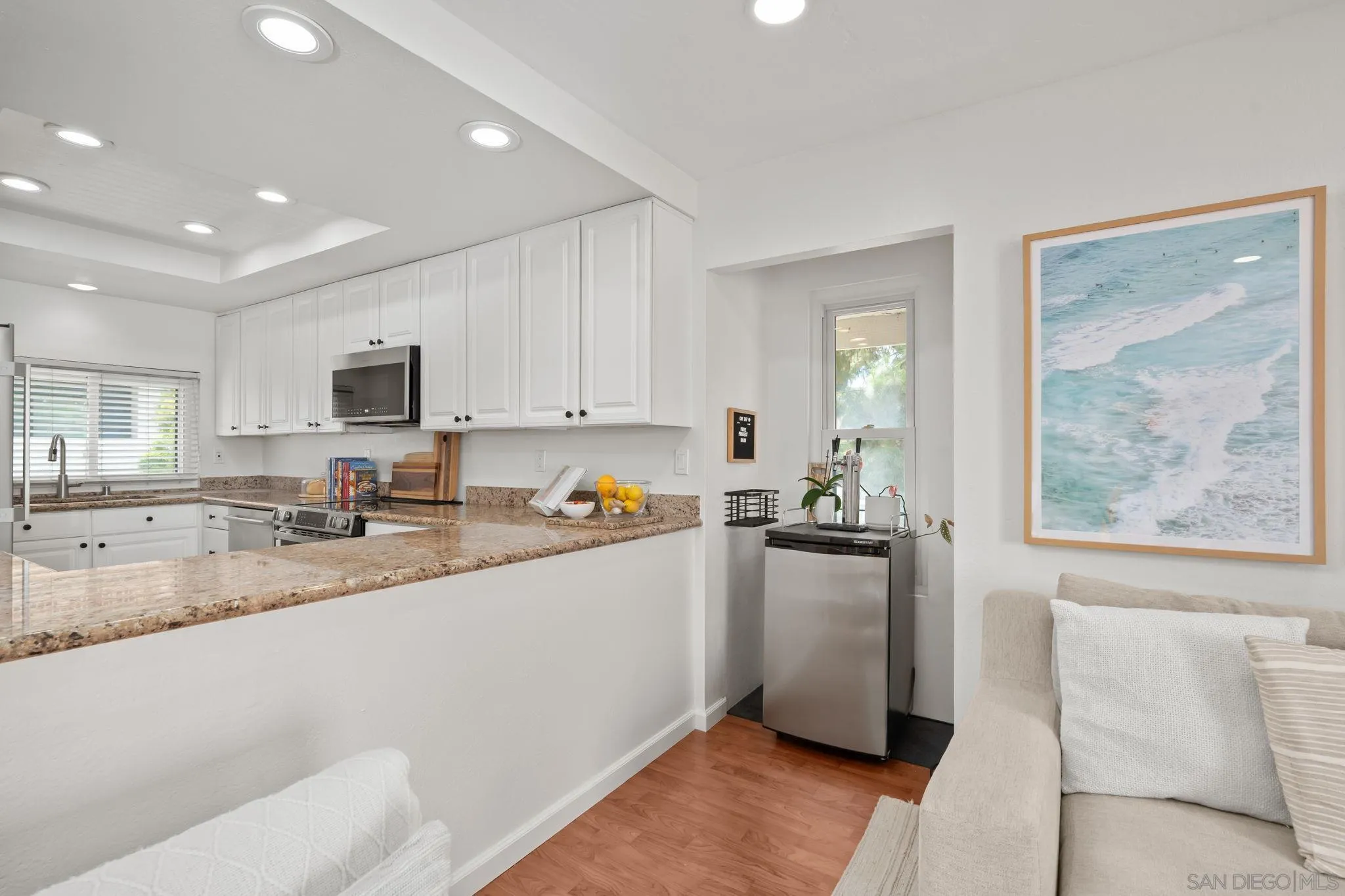 https://cdn.realtyfeed.com/cdn/127/260015159/cbbce1882d3172a8cf5644c599d4871d.webp
