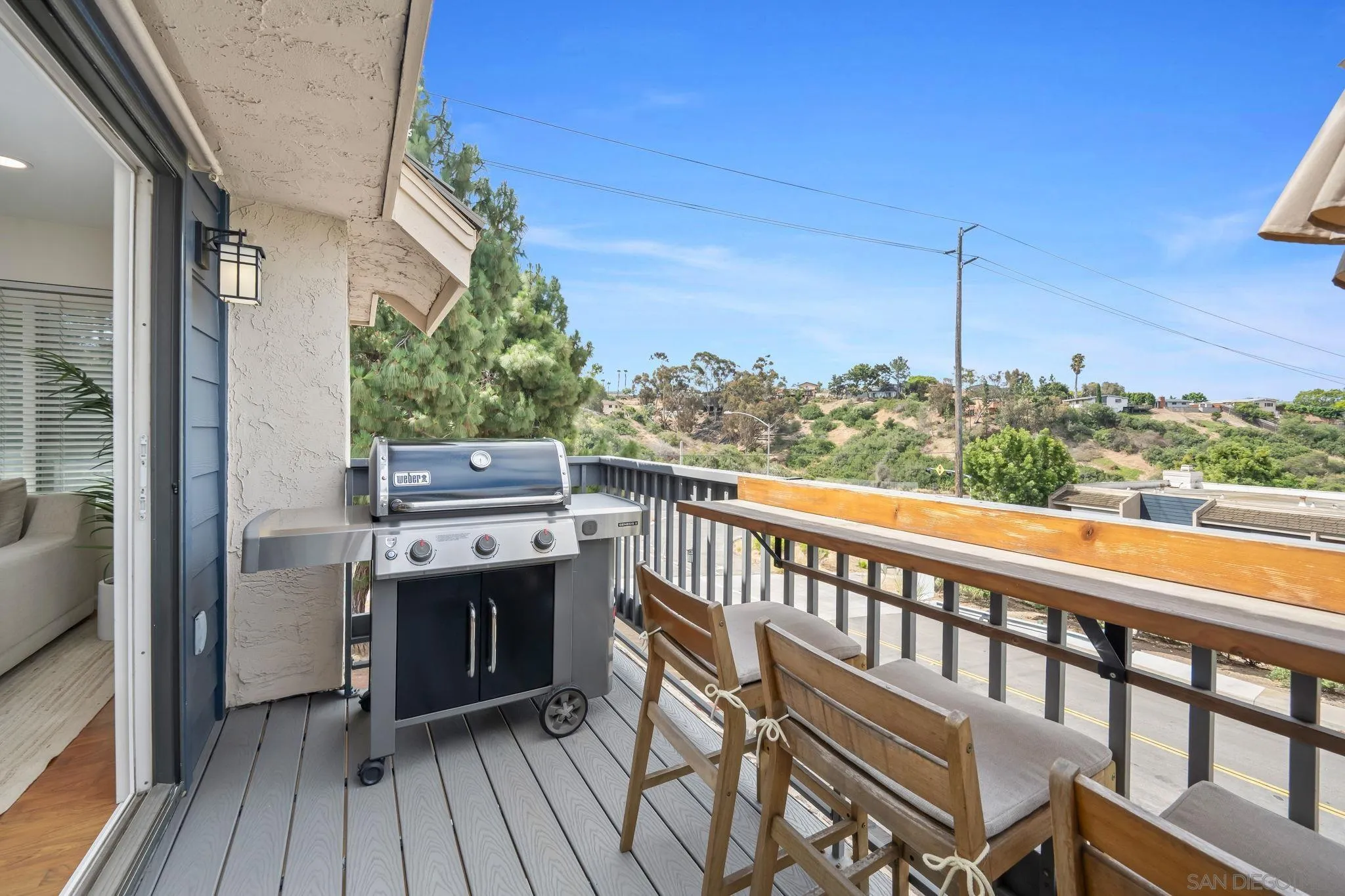 https://cdn.realtyfeed.com/cdn/127/260015159/e6efe43ed00c7743db91bf64d2d037a5.webp