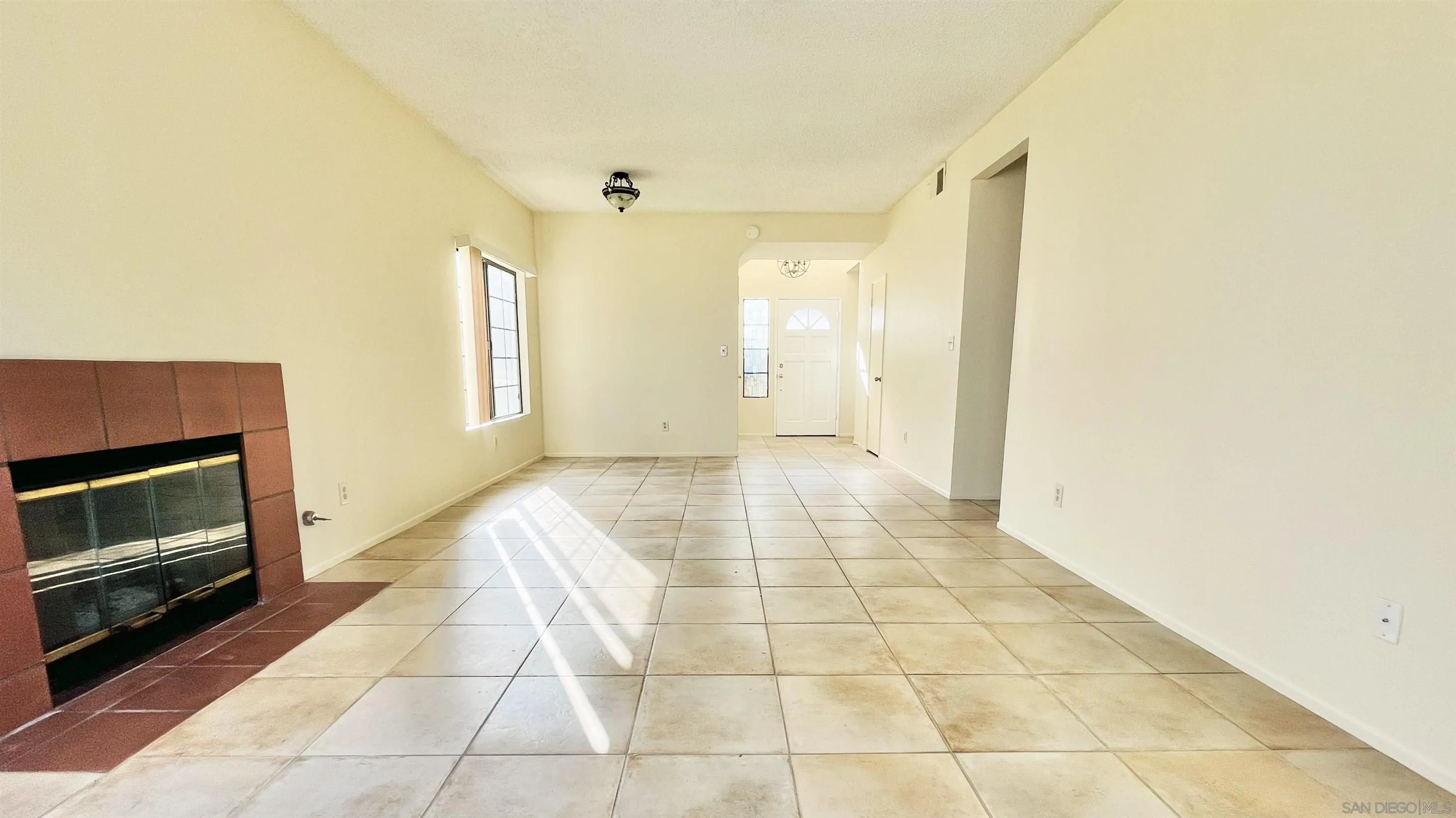 3488 Voyager Circle, San Diego, CA 92130 - Photo 5 of 23, San Diego, CA