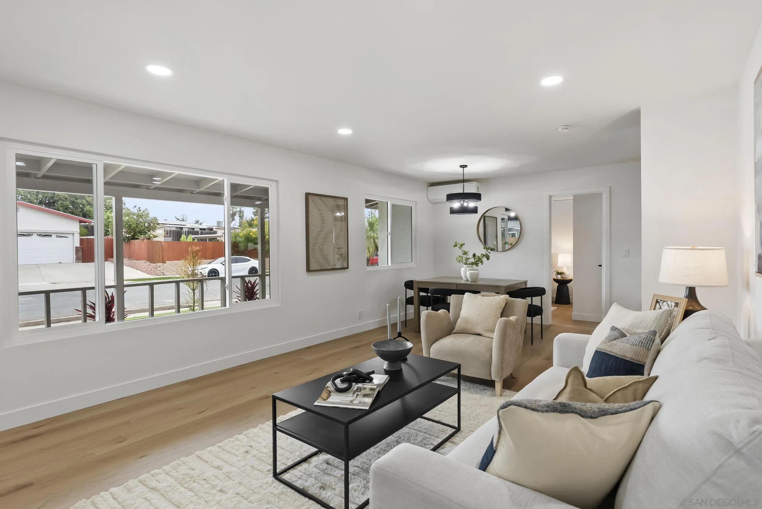 https://cdn.realtyfeed.com/cdn/127/260015170/0862157102e19aa827ed5dd913614643.webp