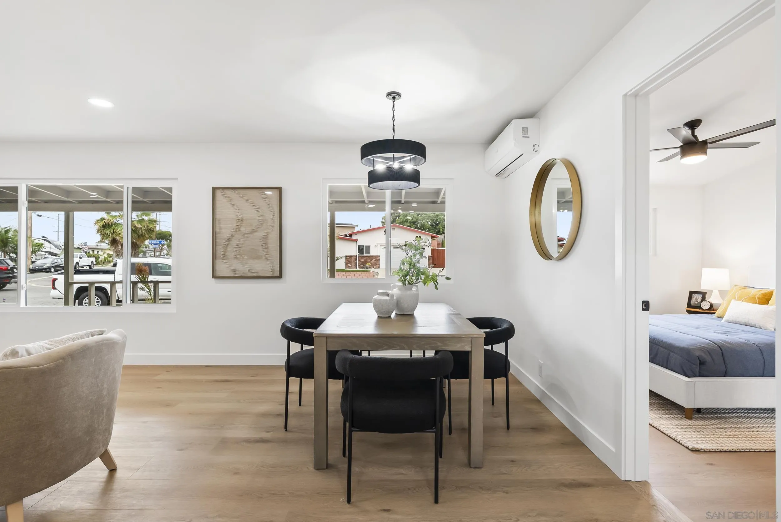 https://cdn.realtyfeed.com/cdn/127/260015170/22d8b3f467047a96b3ea8855079b64f8.webp