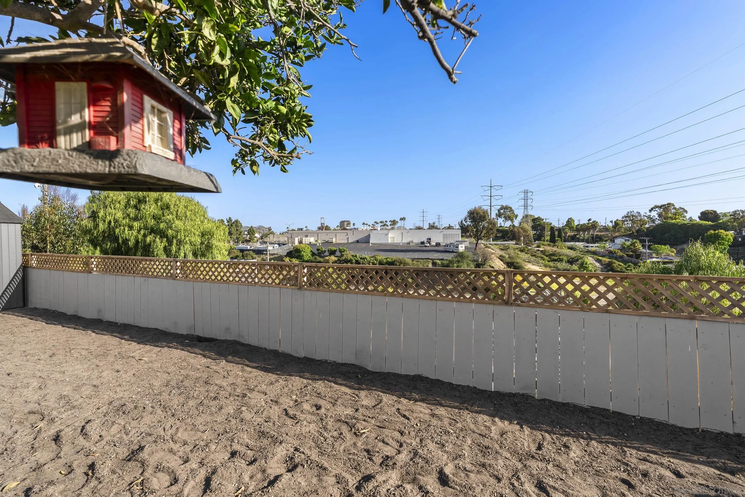 https://cdn.realtyfeed.com/cdn/127/260015170/24a6d94c174091ba1c2da366ab1294d5.webp