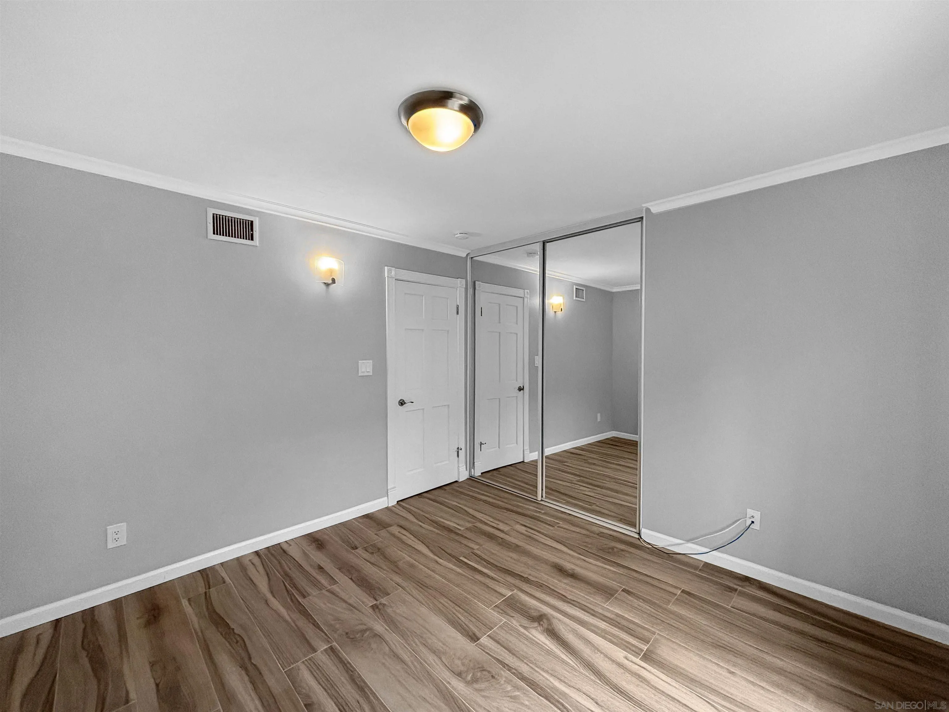 https://cdn.realtyfeed.com/cdn/127/260015186/906a94c3187958b090538ac632ce0e1e.webp