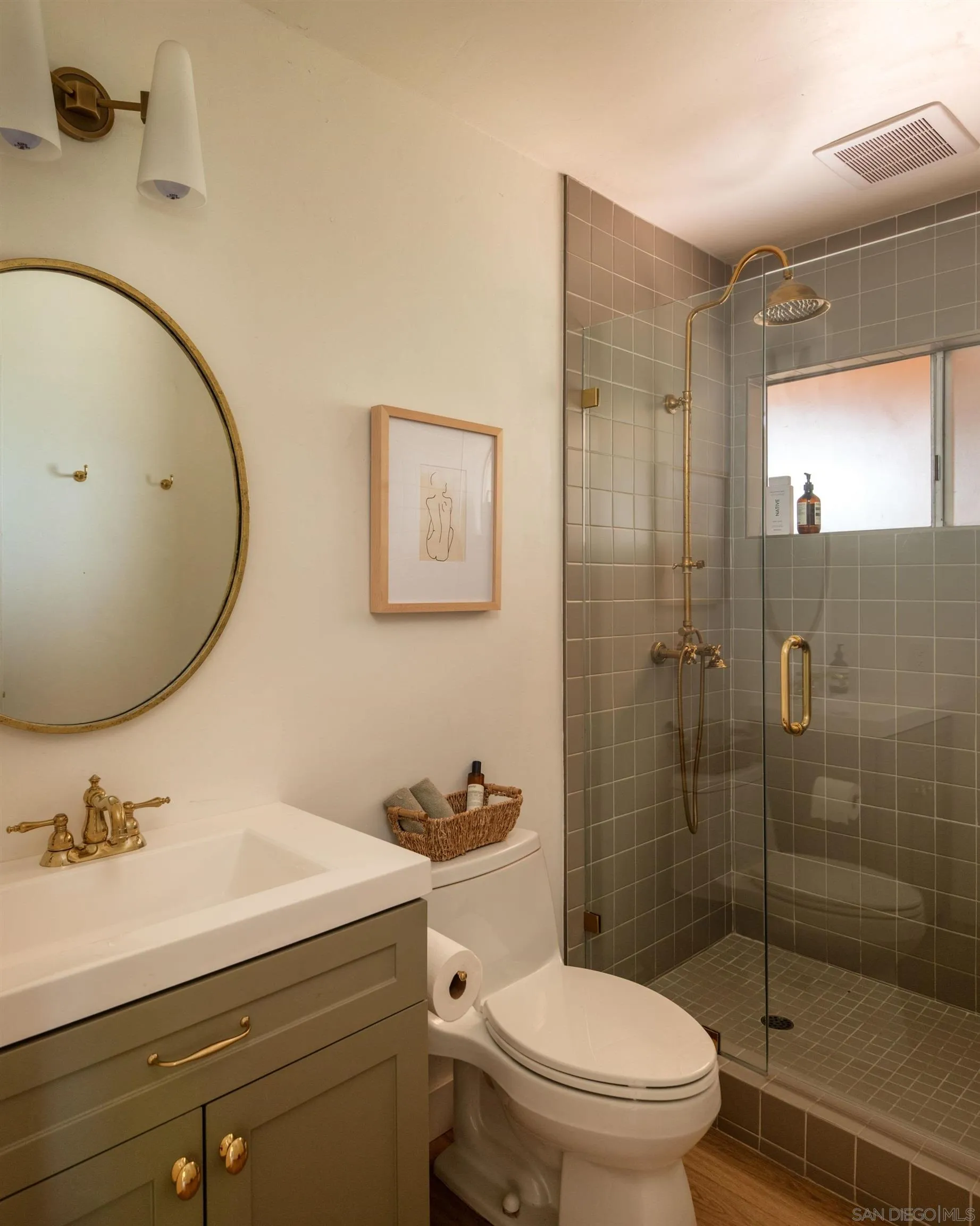 https://cdn.realtyfeed.com/cdn/127/260015189/c71619c6da966c8b4da8c768c52faed3.webp