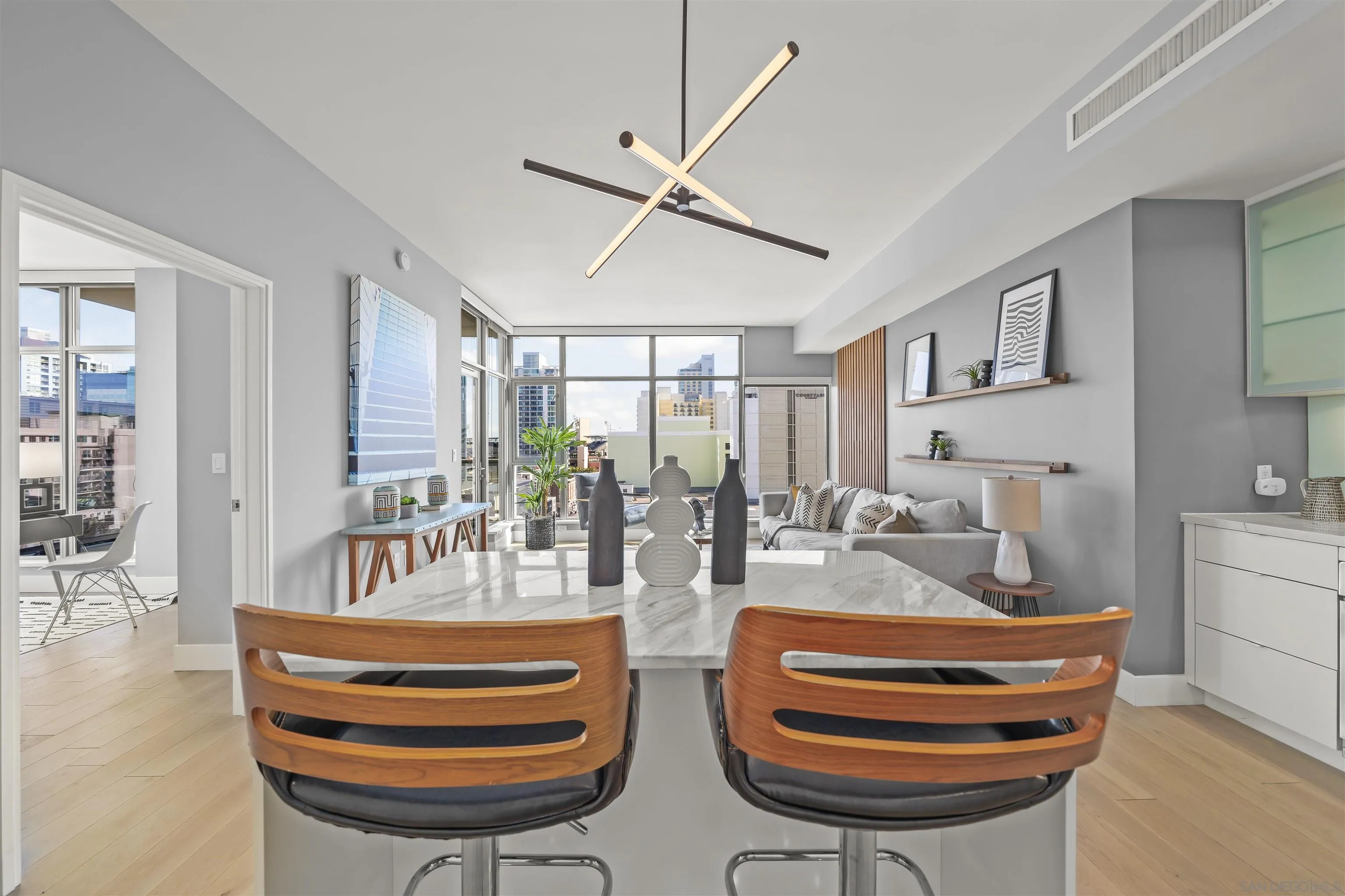 https://cdn.realtyfeed.com/cdn/127/260015190/345ec2a9b80ea749d3d611f1722dd6df.webp