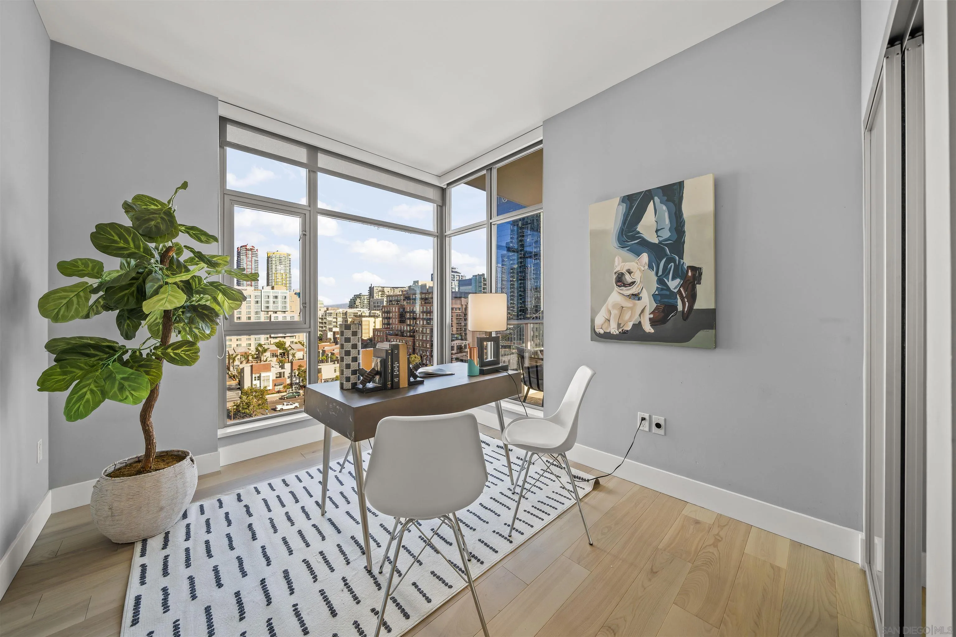 https://cdn.realtyfeed.com/cdn/127/260015190/741db53e66acc1425adae2c924d16bac.webp