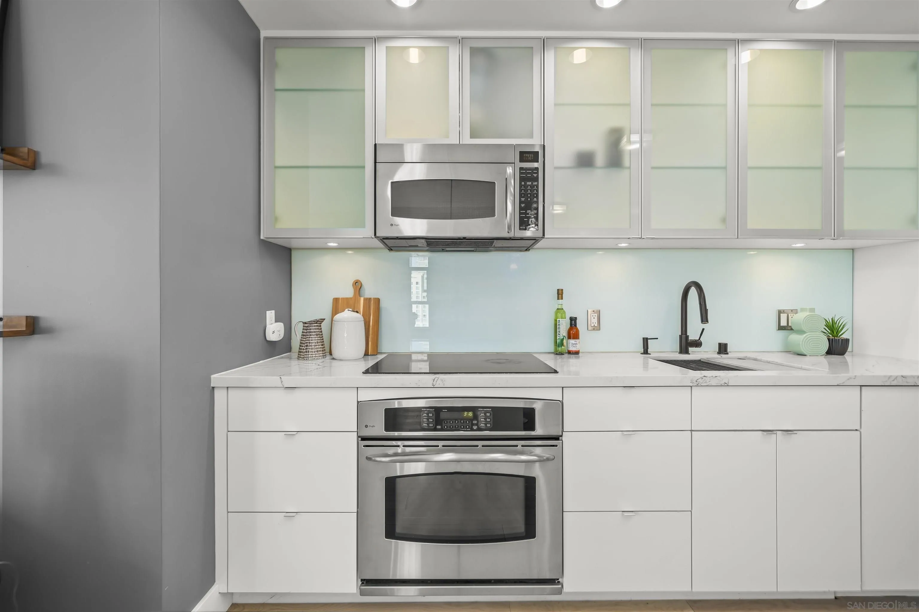 https://cdn.realtyfeed.com/cdn/127/260015190/80d9a166fa624fc315ad927ef758fc9b.webp