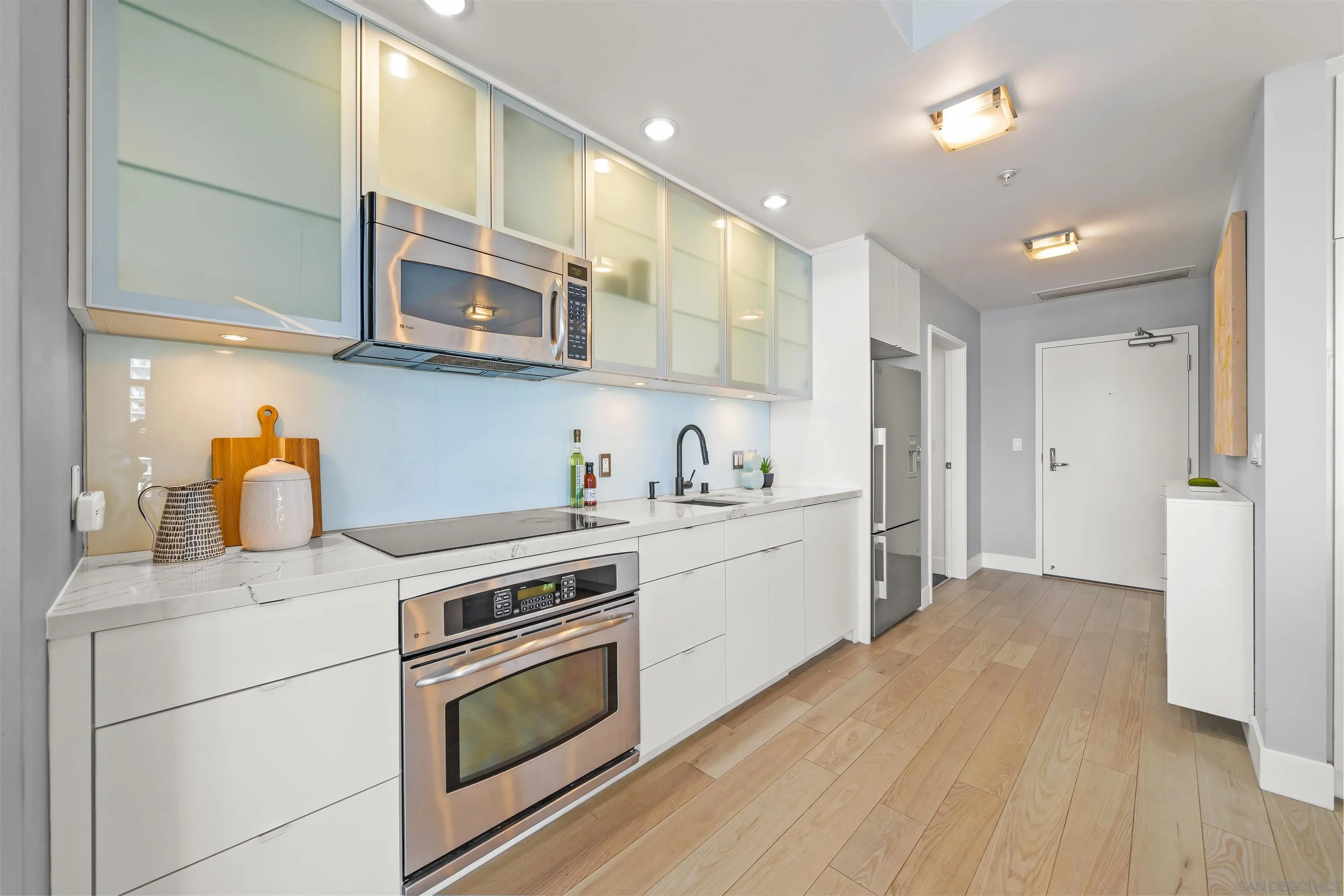 https://cdn.realtyfeed.com/cdn/127/260015190/f27464e54dd5569f6c4448ae5434008a.webp