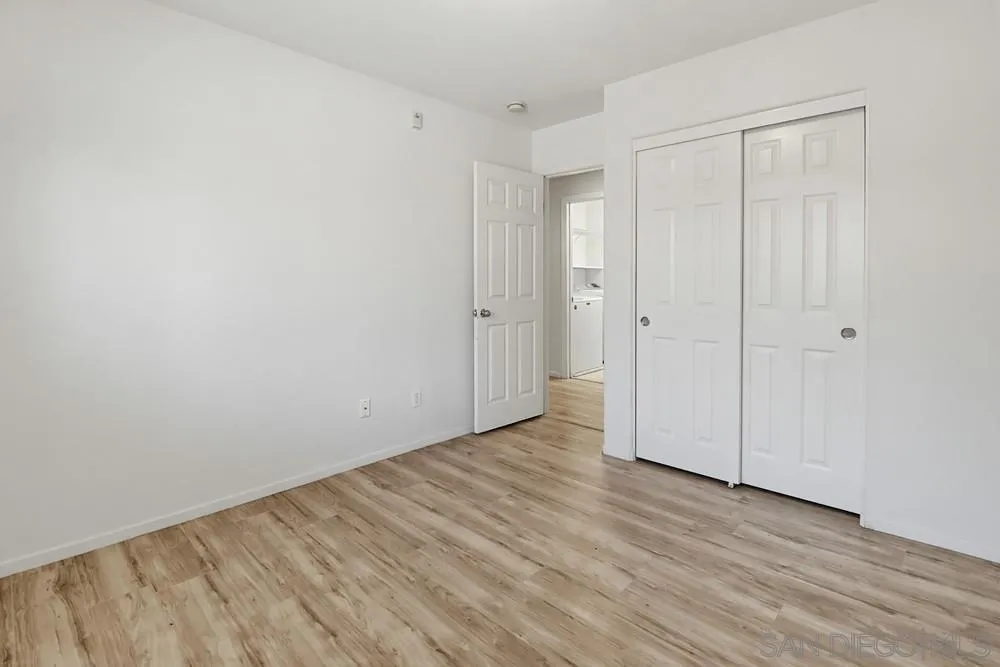 https://cdn.realtyfeed.com/cdn/127/260015192/21db48d4c36f30fac8bbc5aeb1a68862.webp