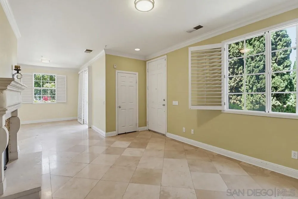https://cdn.realtyfeed.com/cdn/127/260015192/7f10c4c15688d045ef73236e4fae1a34.webp
