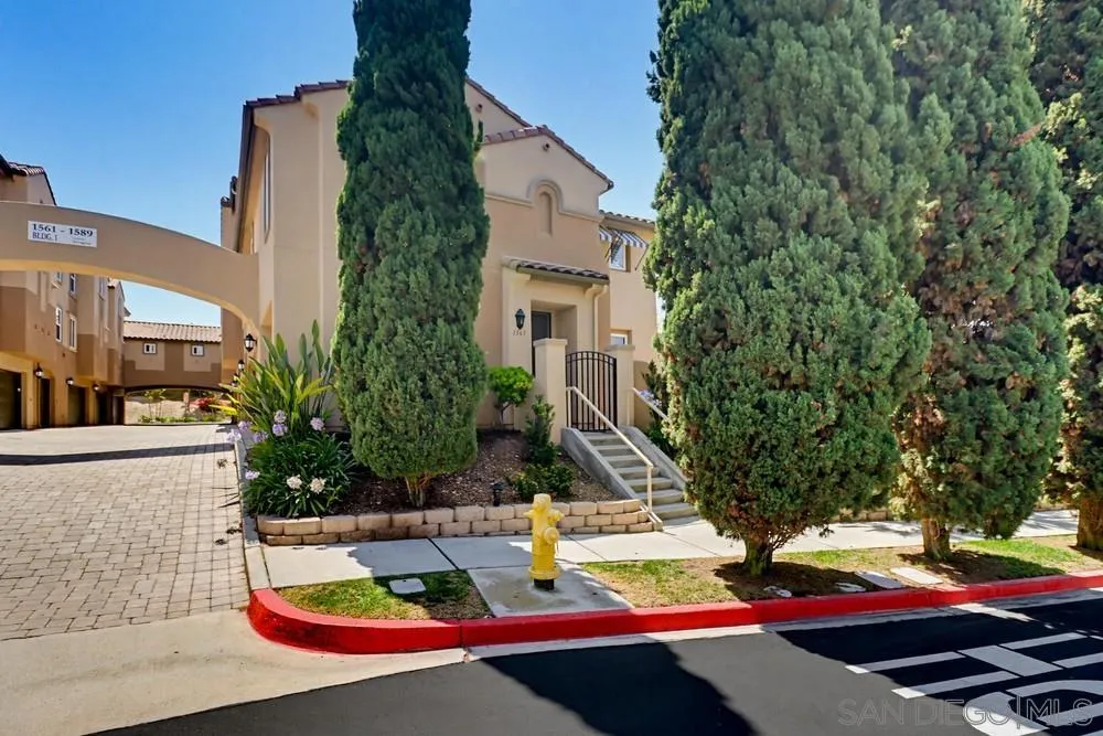 https://cdn.realtyfeed.com/cdn/127/260015192/8403554db848f154c231774b80a44c6a.webp