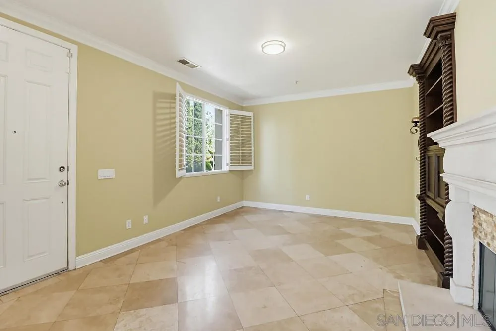 https://cdn.realtyfeed.com/cdn/127/260015192/a9509908d0b3a81c1dd2ce8e74c4b1c7.webp