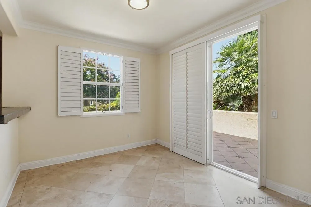 https://cdn.realtyfeed.com/cdn/127/260015192/ad02bc9a28060d43fbc64750740a39a8.webp
