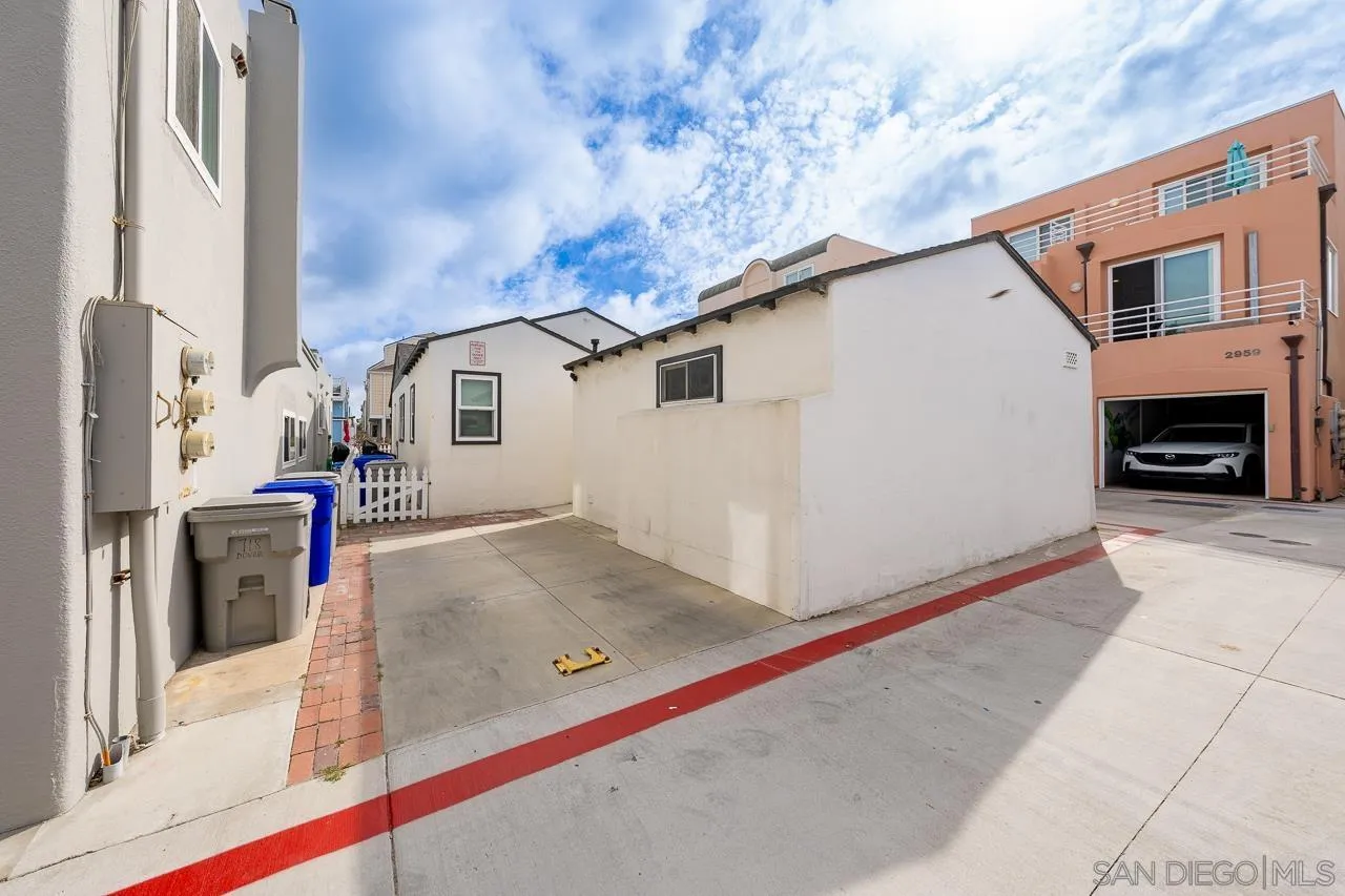 https://cdn.realtyfeed.com/cdn/127/260015199/635e745871b356f6e8f5decf4f2e12f9.webp