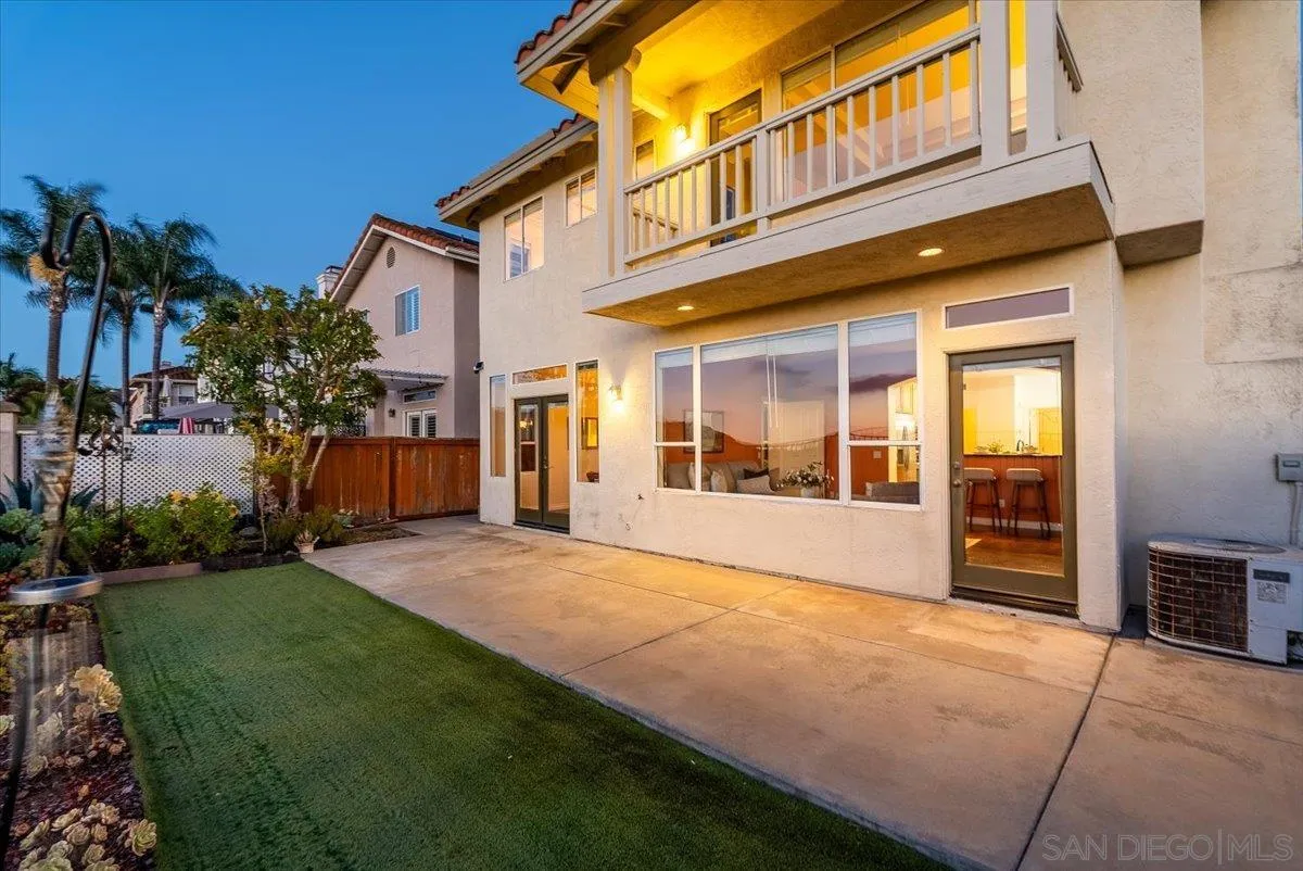 https://cdn.realtyfeed.com/cdn/127/260015200/3c73bba0346665a9b62cd2589e12f7e5.webp