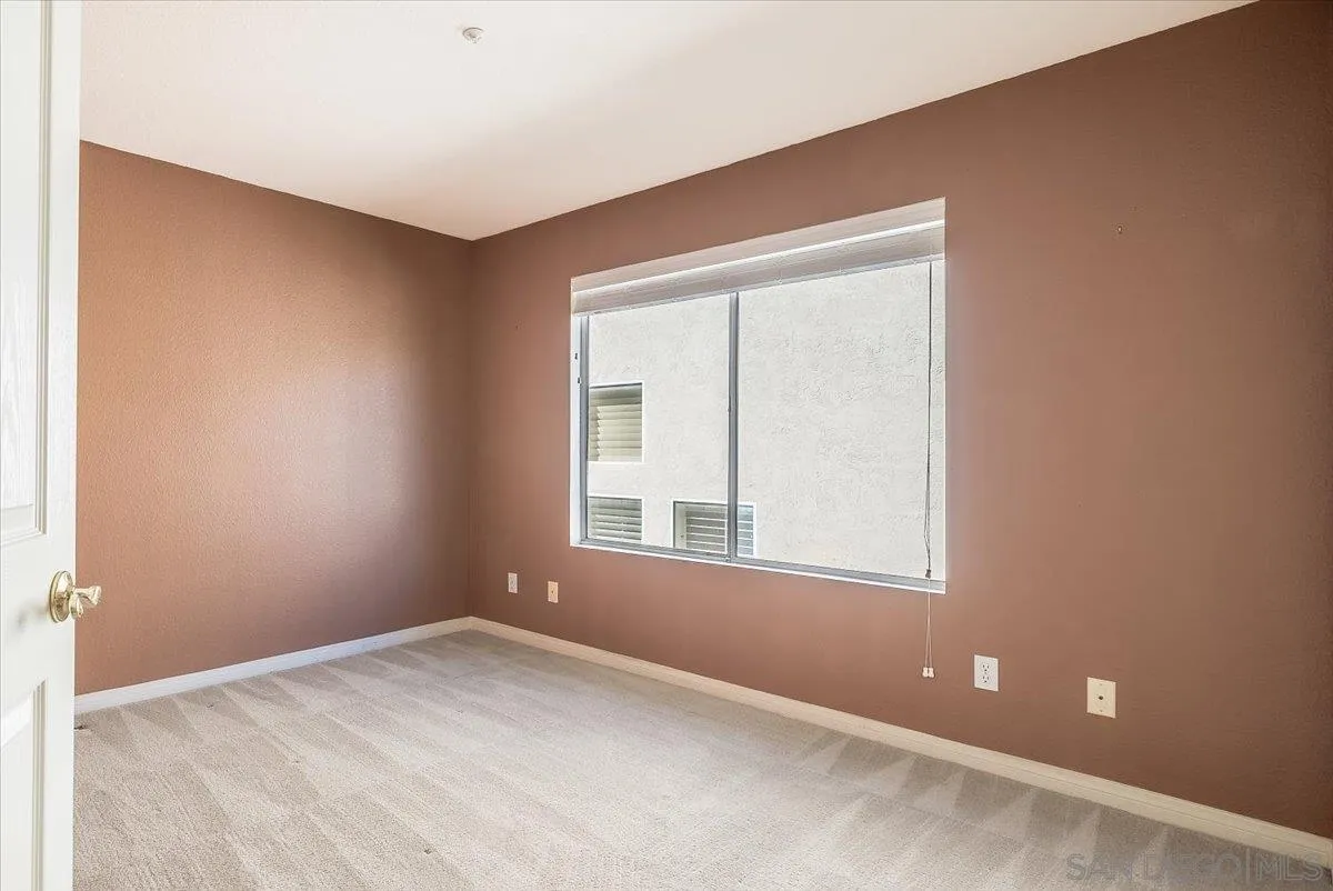 https://cdn.realtyfeed.com/cdn/127/260015200/97bf49afb76b4de7cdb4f7851ca813af.webp