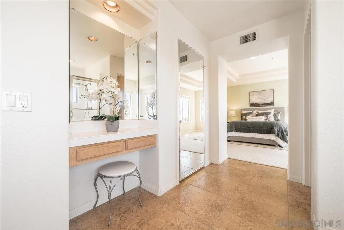 https://cdn.realtyfeed.com/cdn/127/260015200/c711beb16c6f30f8300ce0798b1ff347.webp