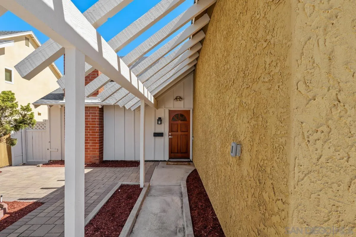 8654 Ara Pl, San Diego, CA 92126 - Photo 5 of 34, San Diego, CA