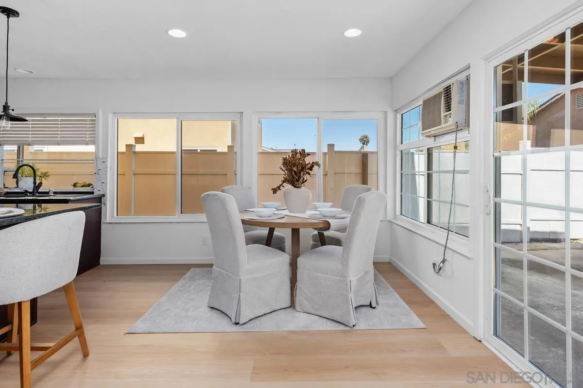 https://cdn.realtyfeed.com/cdn/127/260015202/736fef475a5554ba111ce3ec3d6e2307.webp