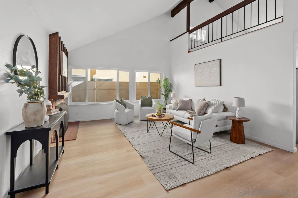 https://cdn.realtyfeed.com/cdn/127/260015202/7669b81667127c8e8f557279dd03f5ac.webp