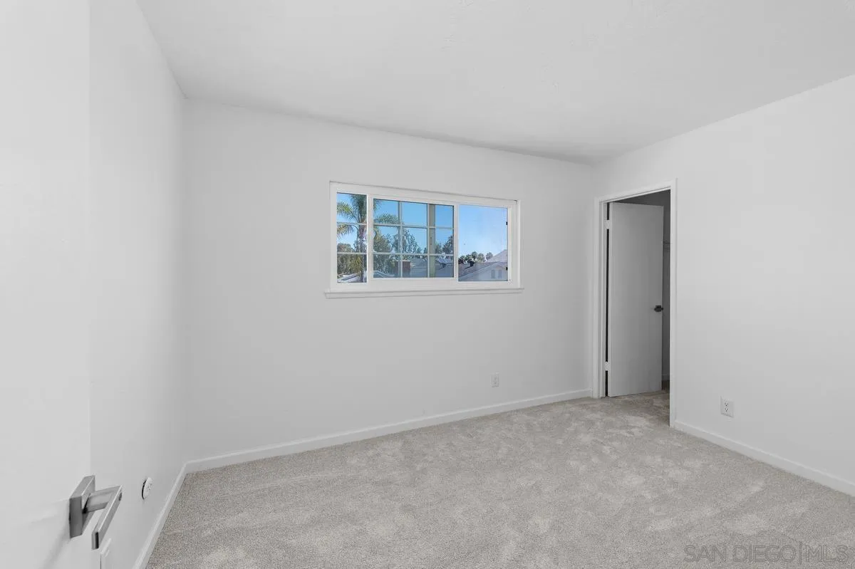 https://cdn.realtyfeed.com/cdn/127/260015202/832cabd580734b70e42a1fff81527ec7.webp