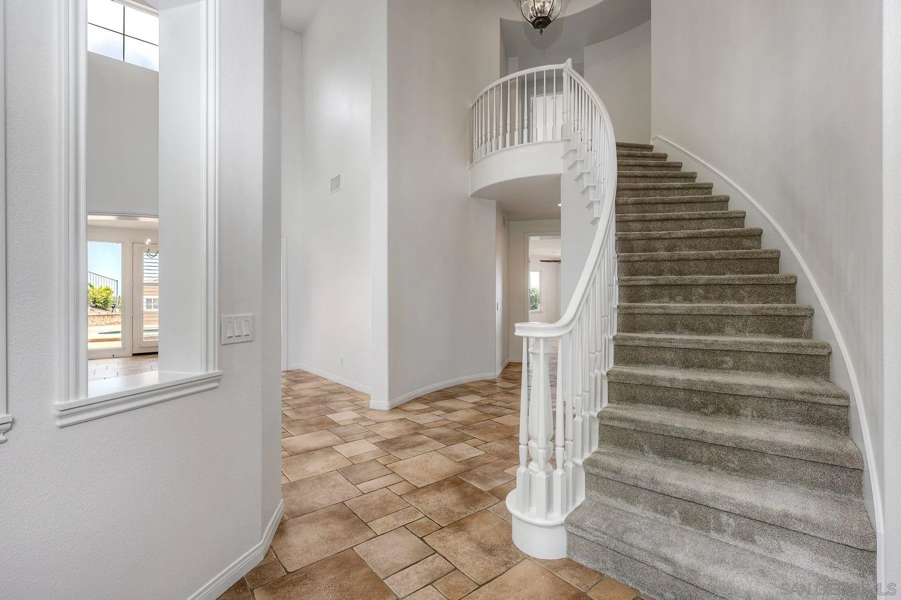 https://cdn.realtyfeed.com/cdn/127/260015211/3a25f6a5793585025fbfd695e7b67f3e.webp