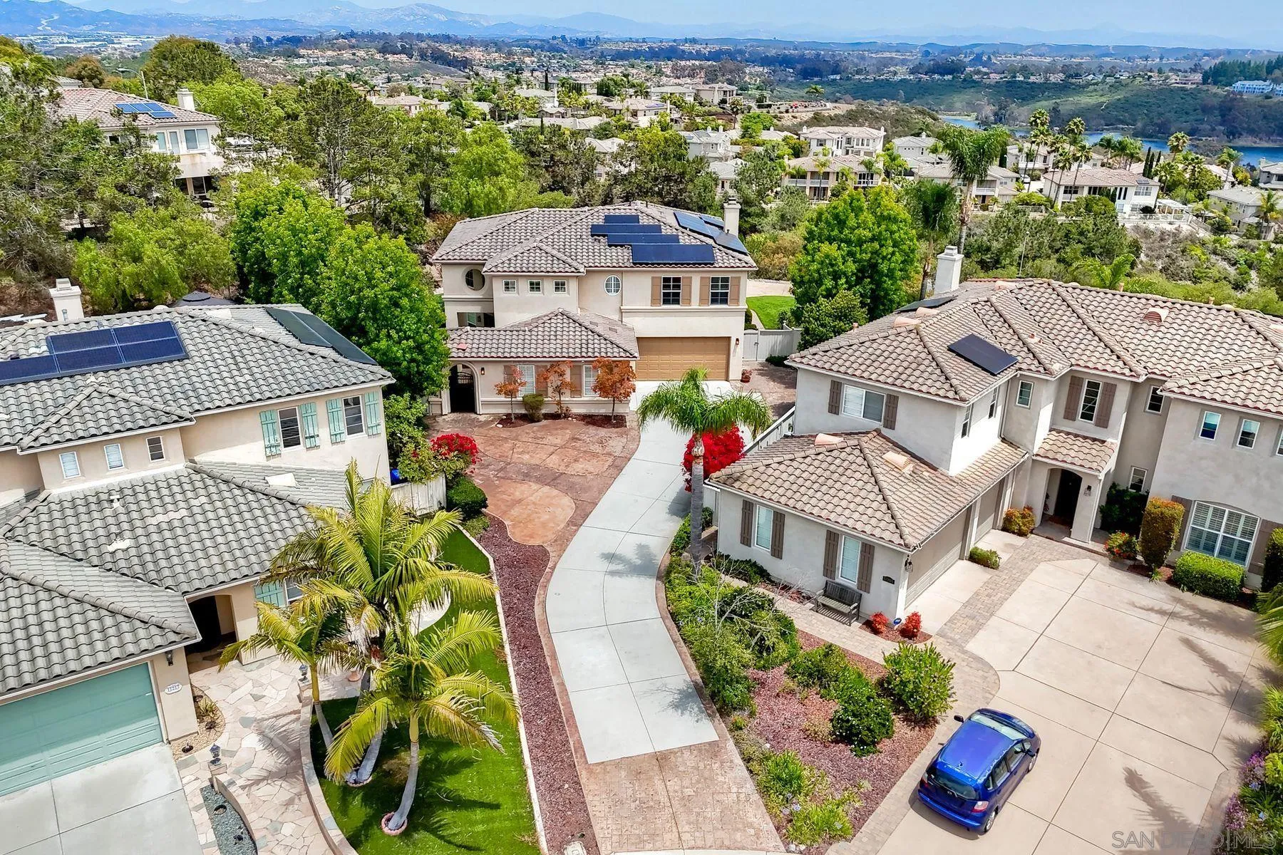 https://cdn.realtyfeed.com/cdn/127/260015211/fdd8e605fdc02ce94b20ec7e1c56c2d8.webp