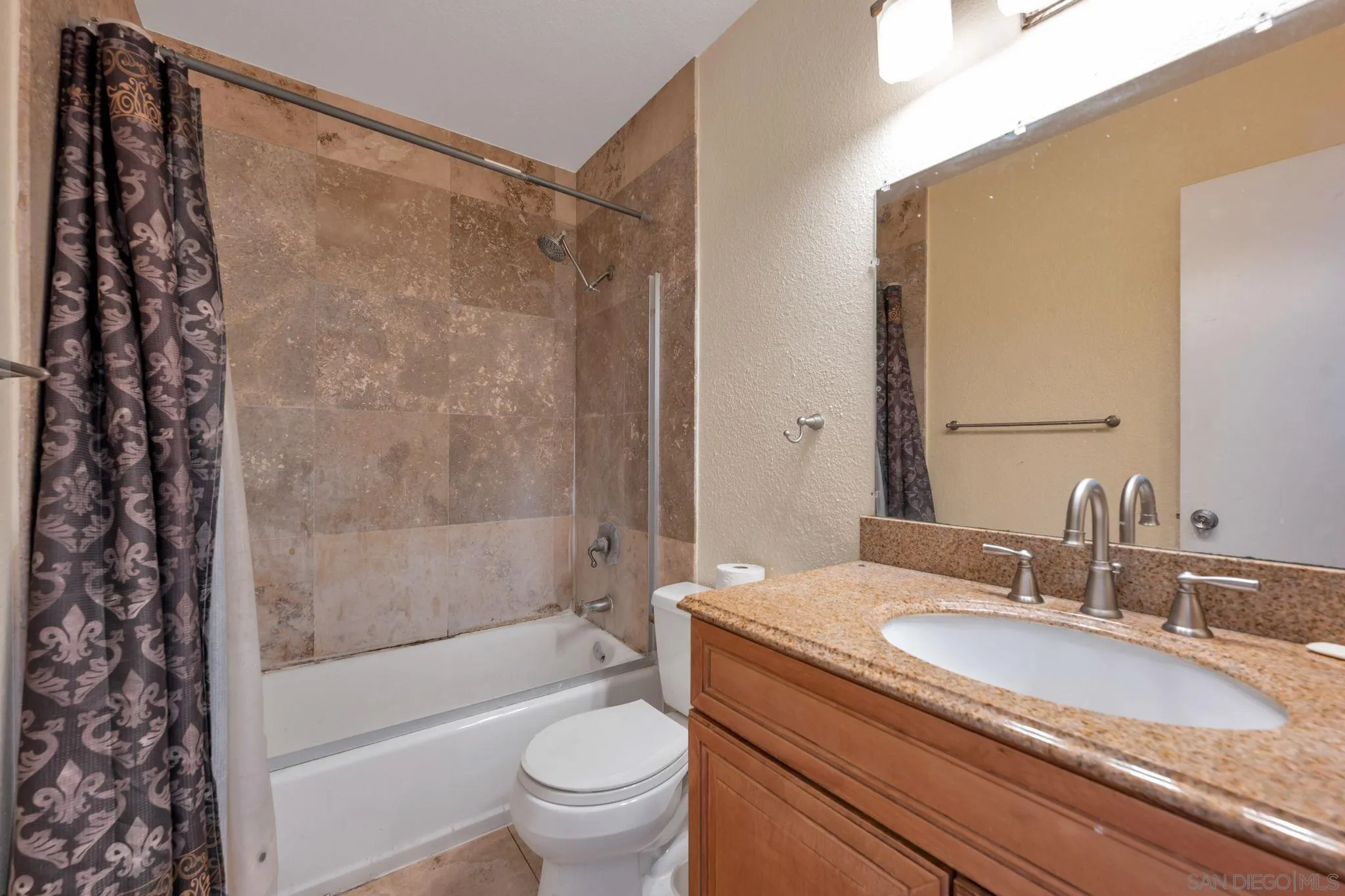Photo #11: 260015213 Listing: Photo #11