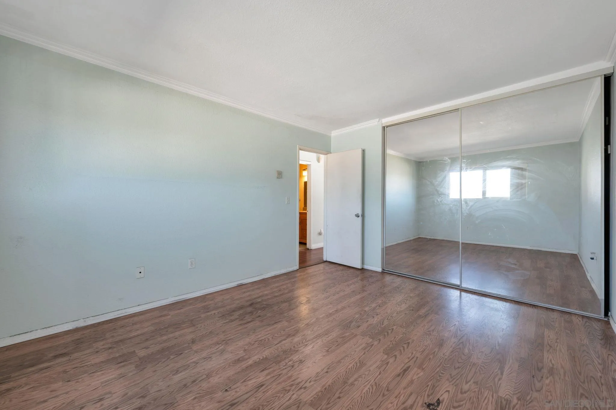 Photo #13: 260015213 Listing: Photo #13