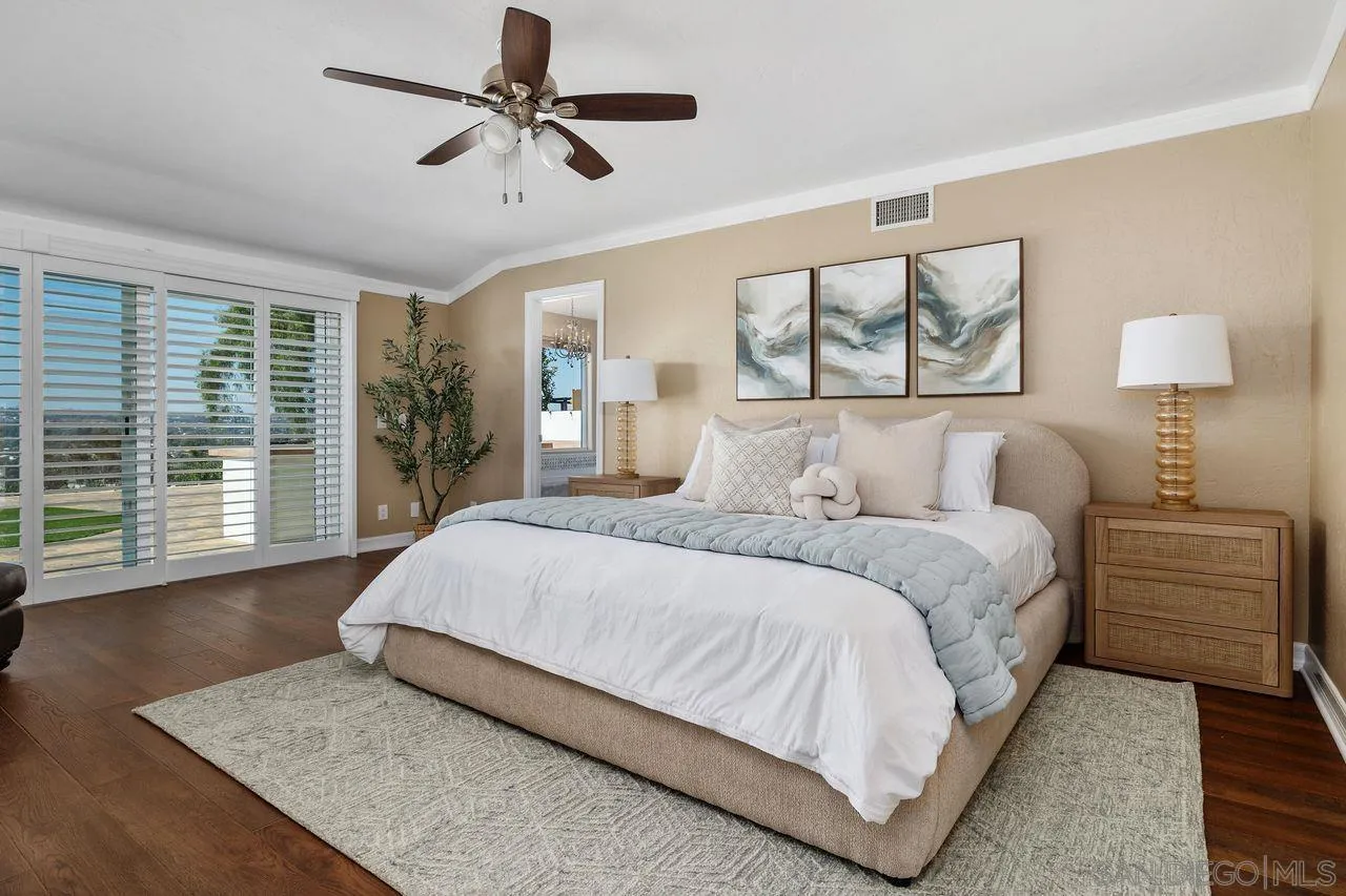 https://cdn.realtyfeed.com/cdn/127/260015217/18aee31c073cdeface5642405cb700a0.webp