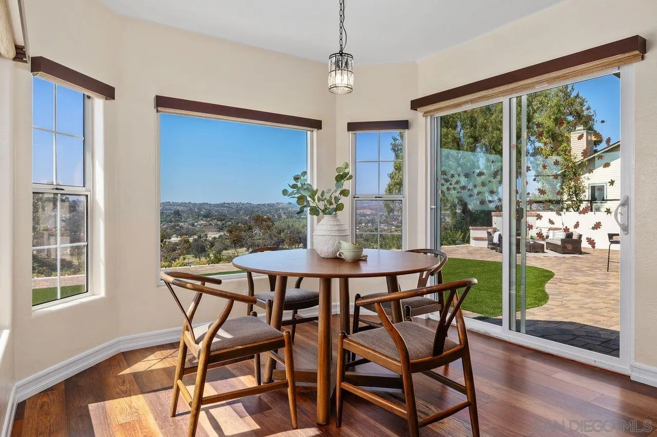 https://cdn.realtyfeed.com/cdn/127/260015217/60ec5c9cbe36adf8d9db5f61a851940c.webp