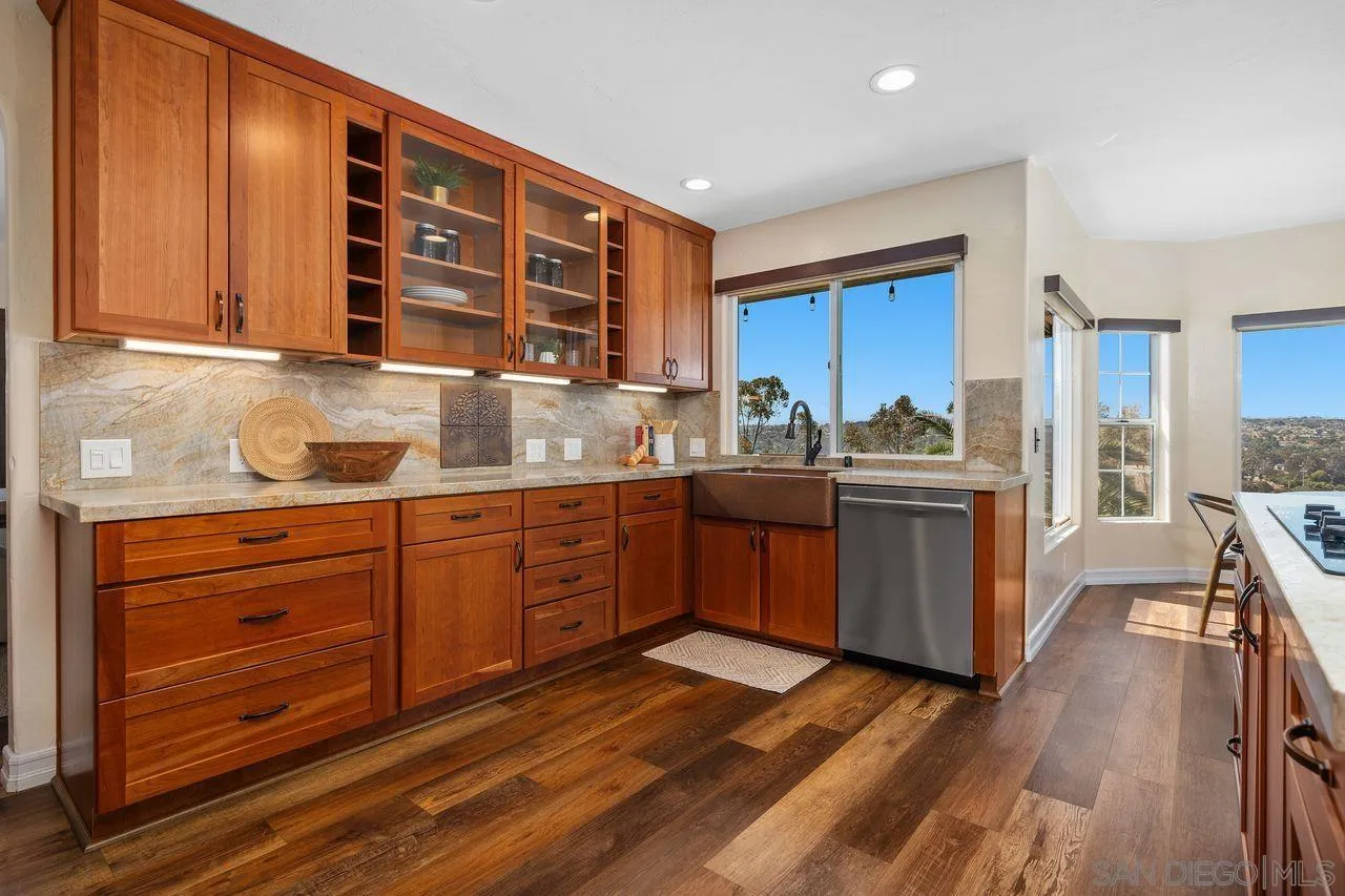 https://cdn.realtyfeed.com/cdn/127/260015217/8ab872cb595df73ffcb6cf2e03796480.webp