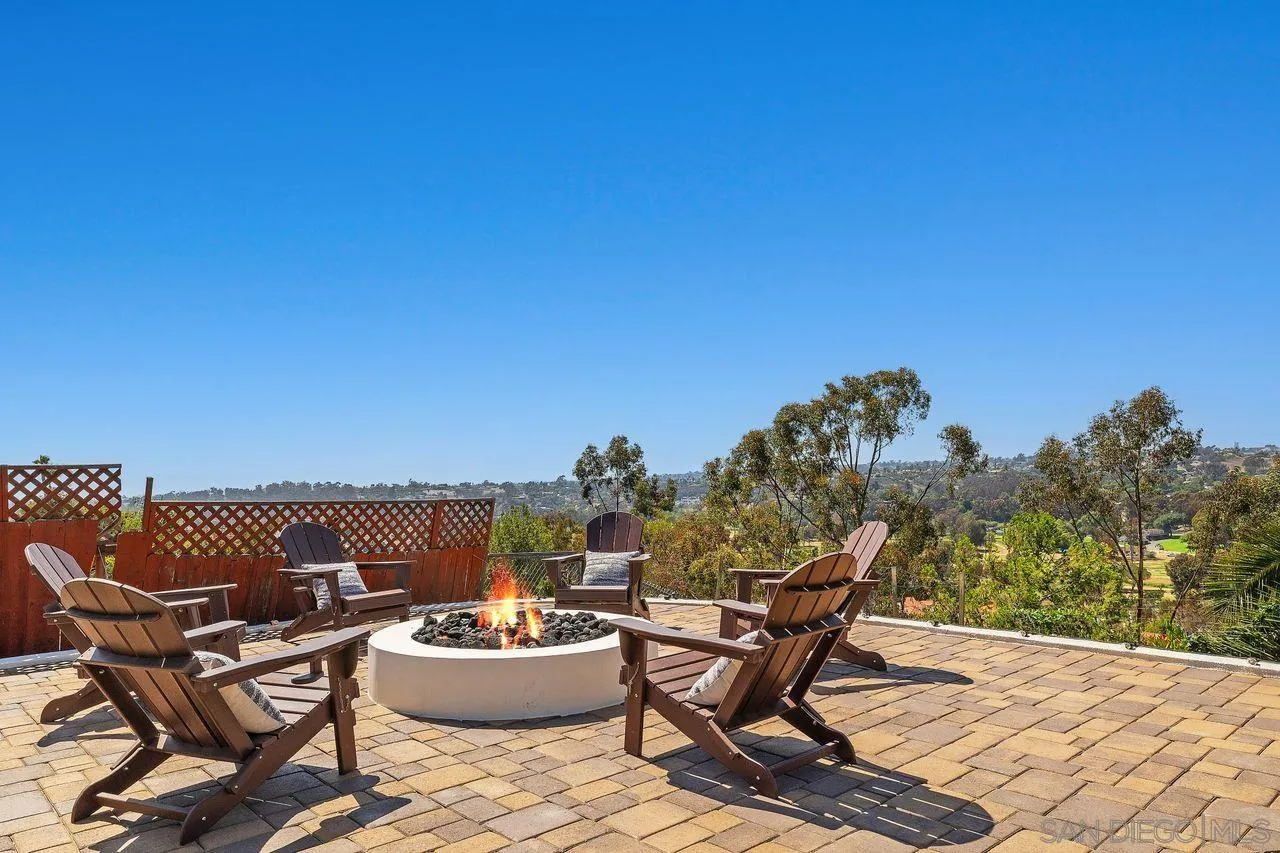 https://cdn.realtyfeed.com/cdn/127/260015217/b299cfc40f36b2b844e28116c3e0e2d3.webp