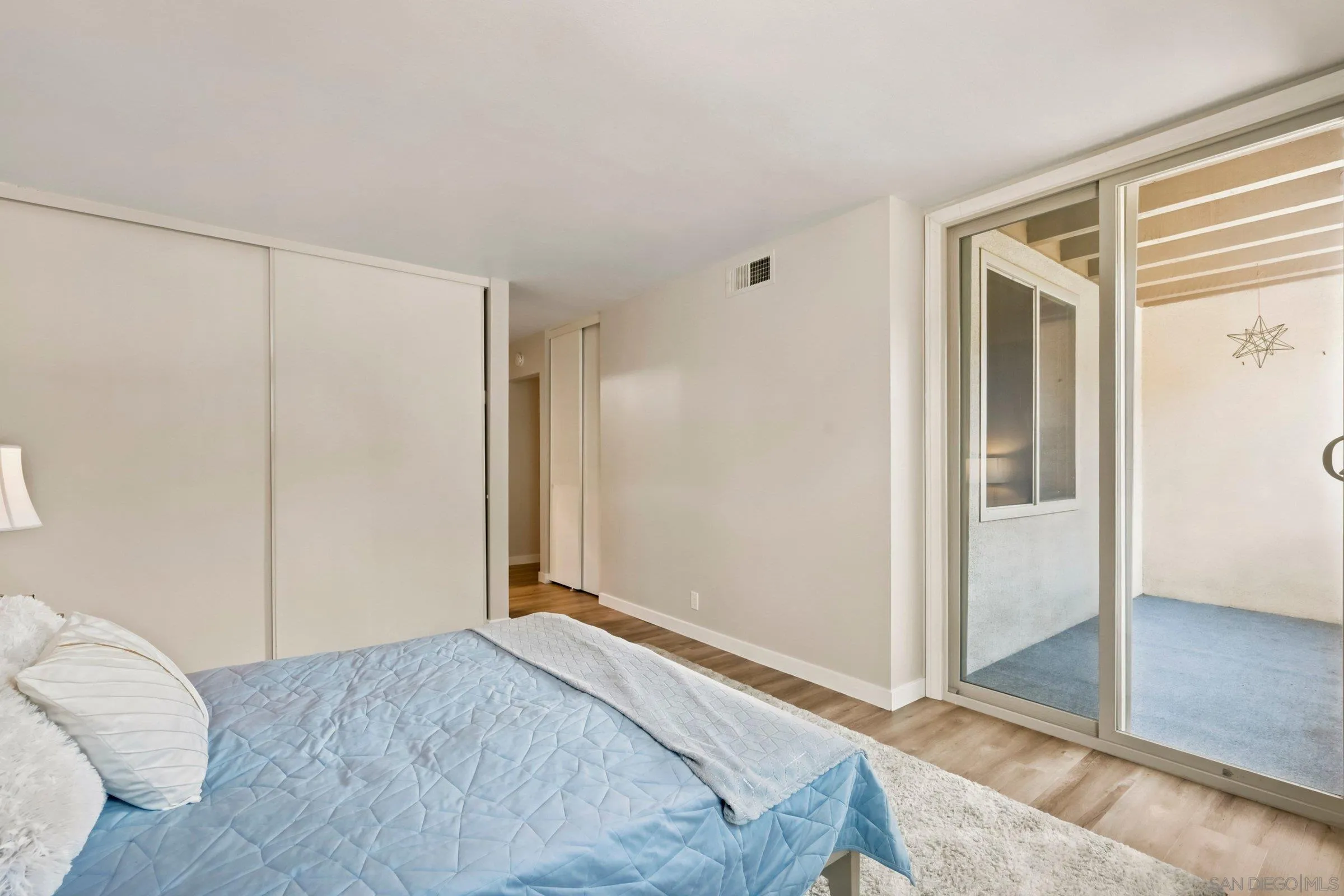 Photo #23: 260015222 Listing: Photo #23