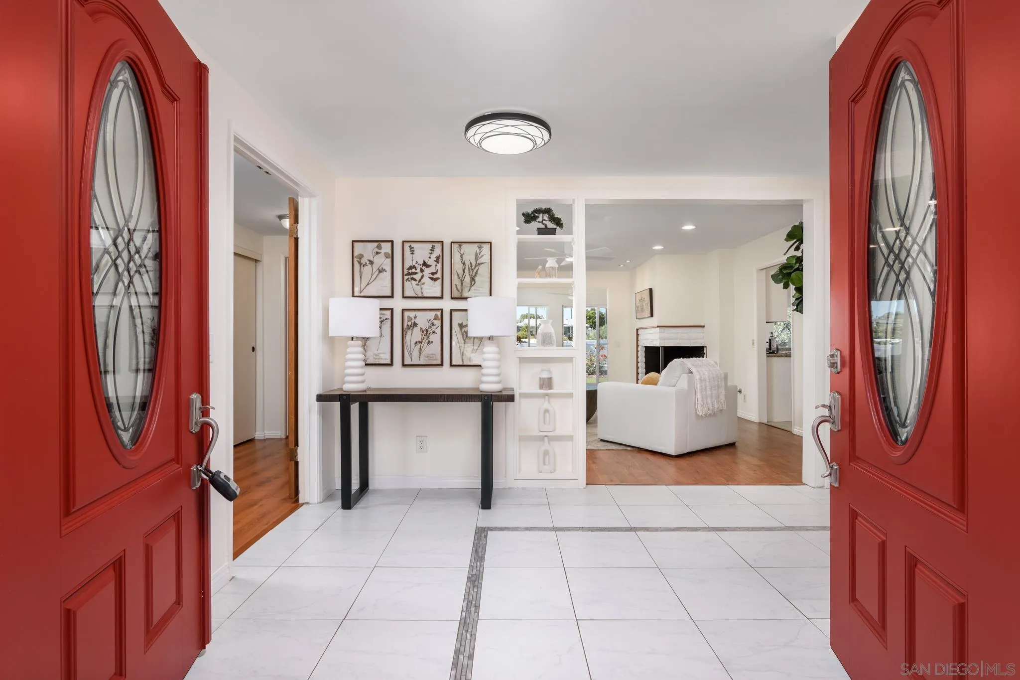 https://cdn.realtyfeed.com/cdn/127/260015228/1e9d5f82a09926eb708dcb6174b896df.webp