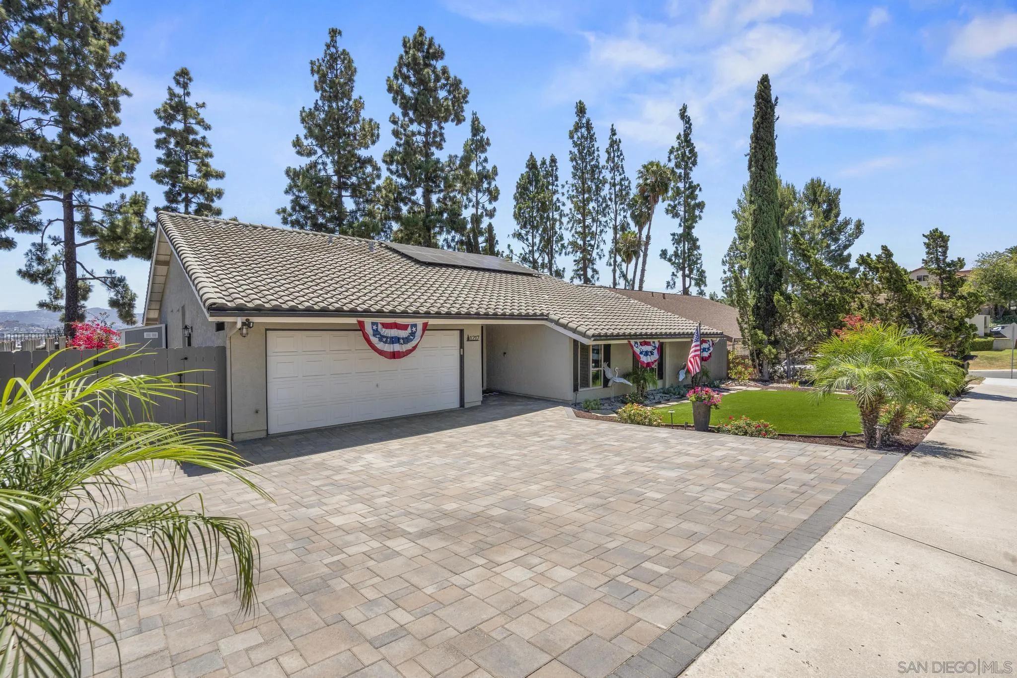 1217 Pfeifer Lane, El Cajon, CA 92020 - Main photo, El Cajon, CA
