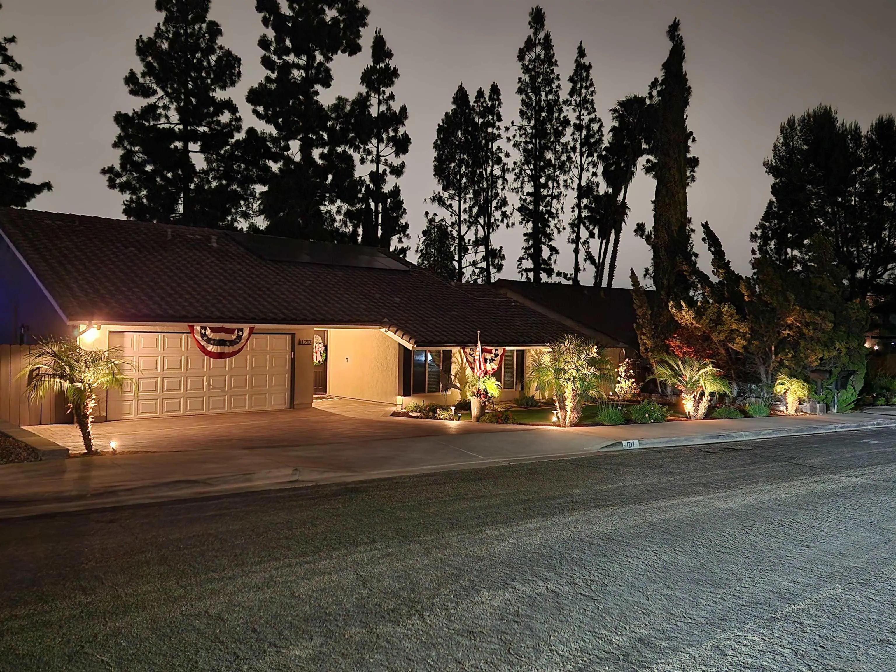 https://cdn.realtyfeed.com/cdn/127/260015235/28cdf90bc25ba887de1cc718a60f0704.webp