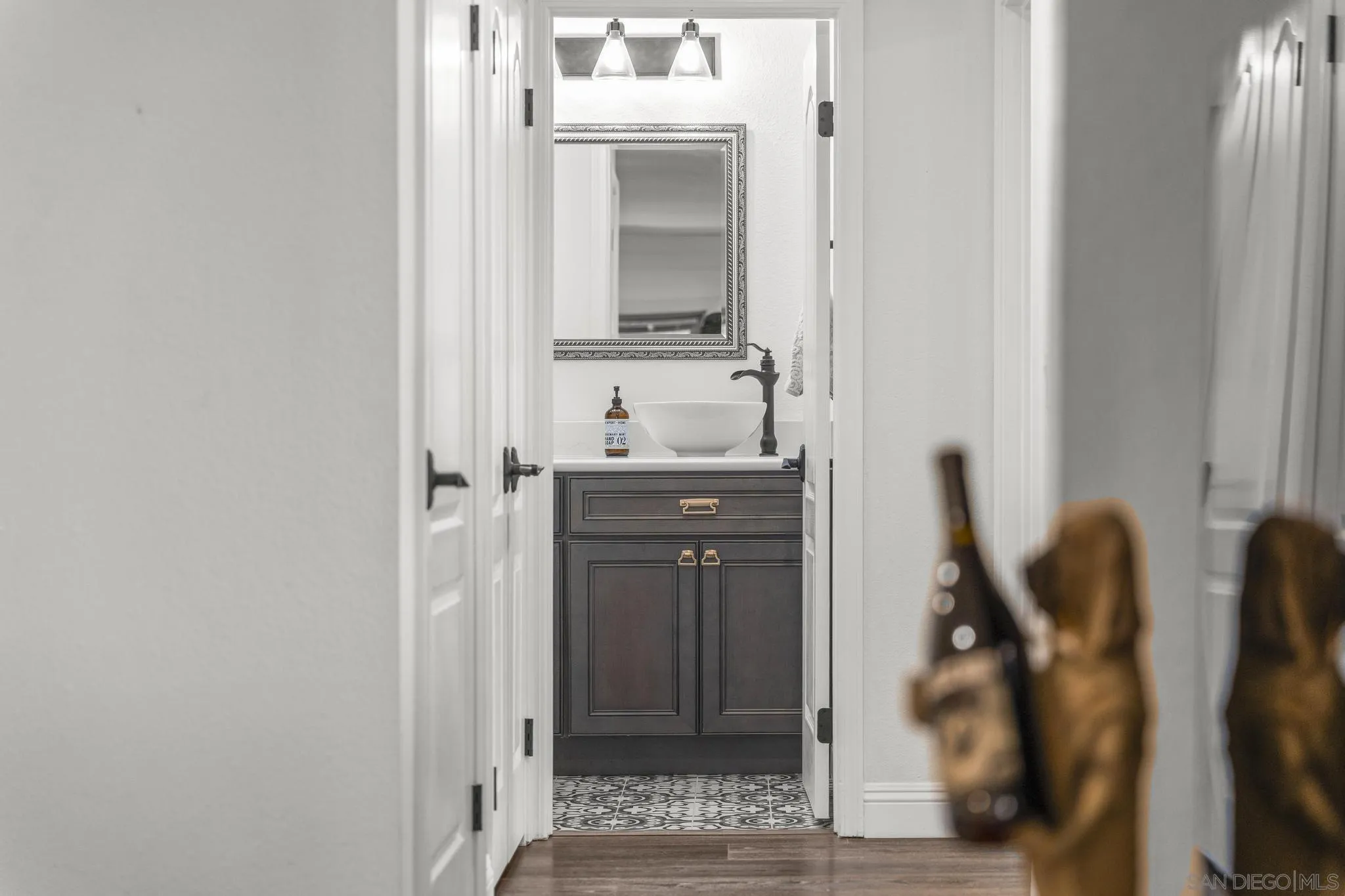 https://cdn.realtyfeed.com/cdn/127/260015235/d05dfe3391b1a1a58cc8dadae92b6d3b.webp