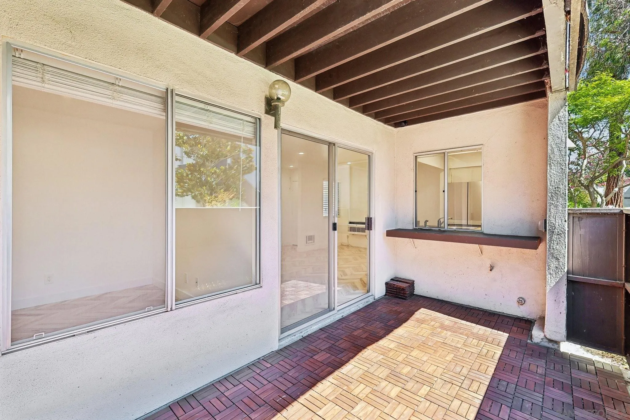 https://cdn.realtyfeed.com/cdn/127/260015236/30b24bf0f713a4e59074ce0f6f4ede45.webp