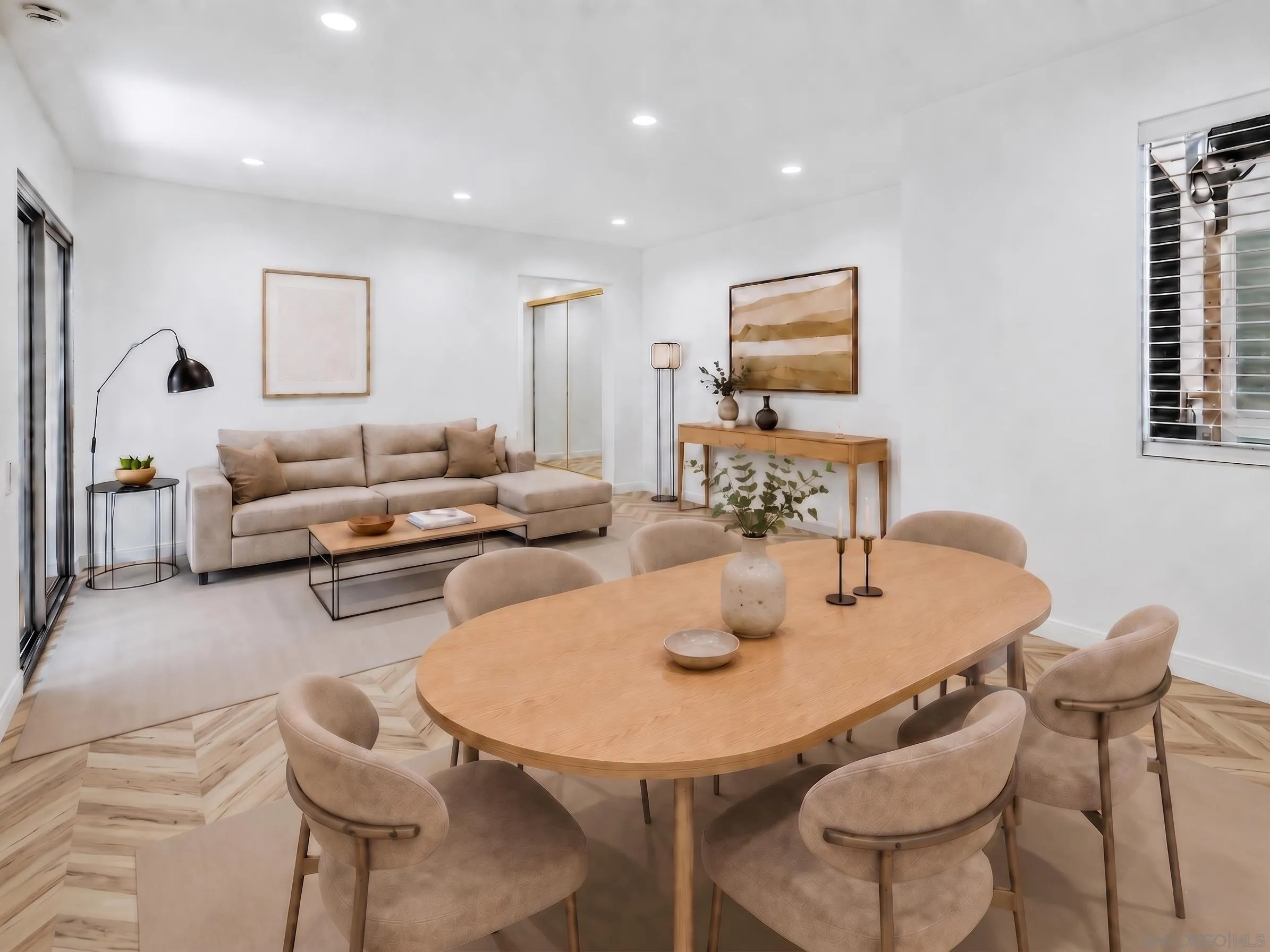 https://cdn.realtyfeed.com/cdn/127/260015236/9c920a38a6bba74e8bd20977620f7bdd.webp