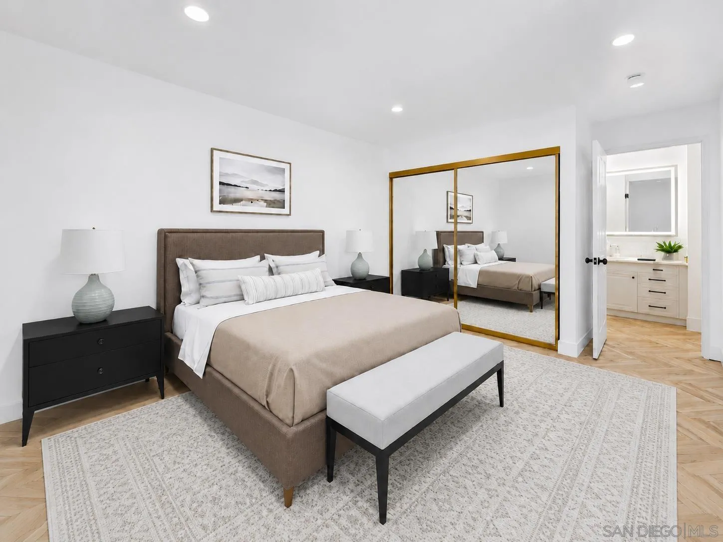 https://cdn.realtyfeed.com/cdn/127/260015236/b826f77960b924ff8b5f9fb5920e96bb.webp