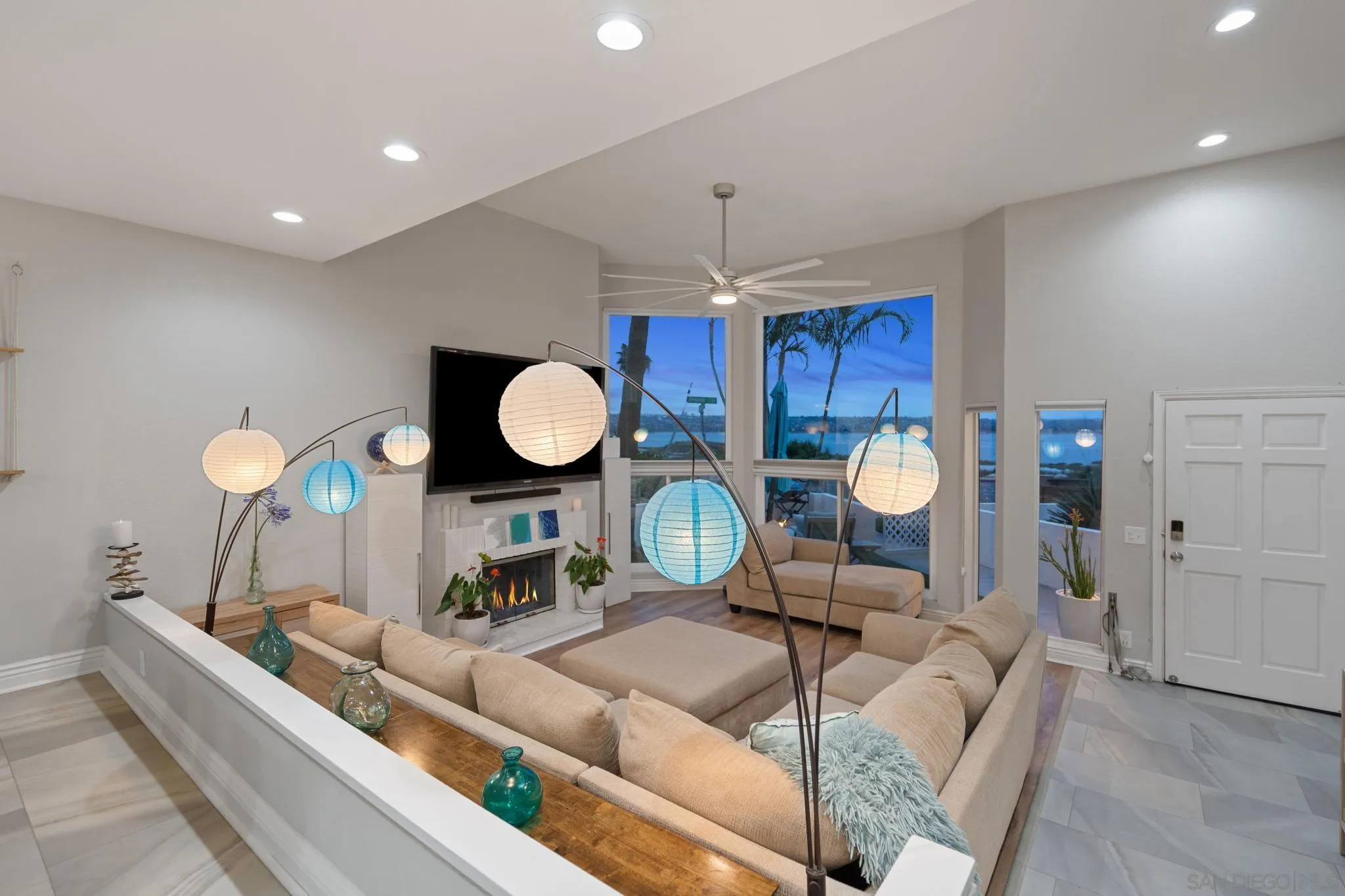 https://cdn.realtyfeed.com/cdn/127/260015240/298184ba0d5c6155c7b1dbbb6ce50842.webp
