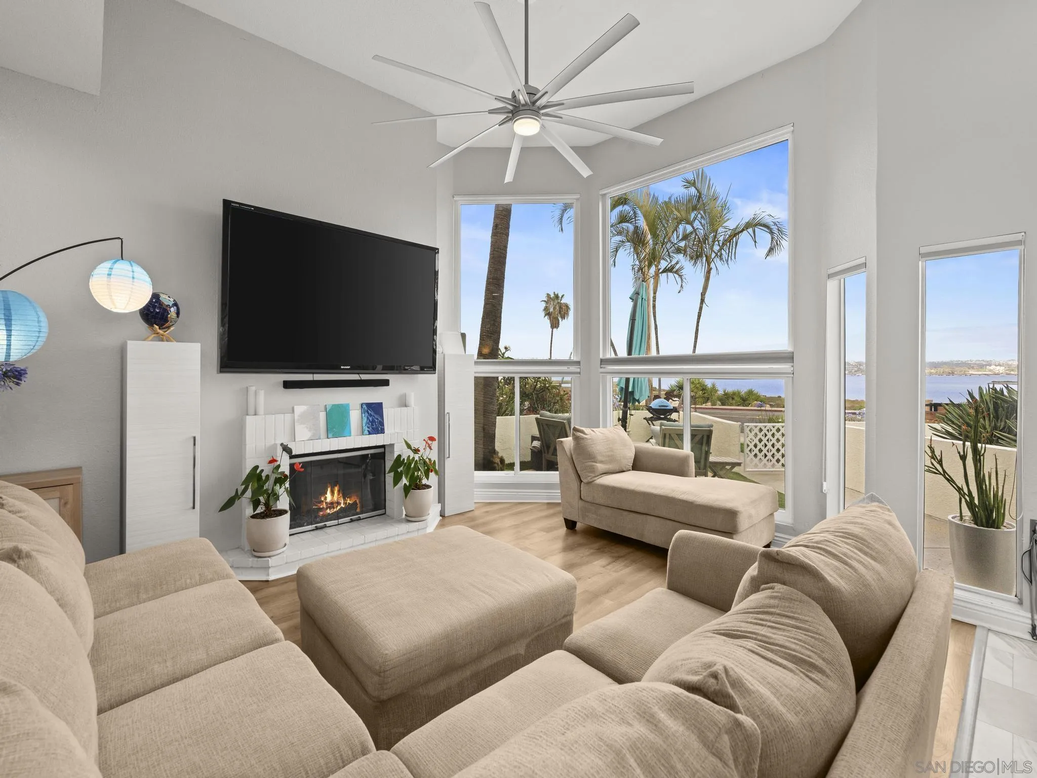 https://cdn.realtyfeed.com/cdn/127/260015240/6234e5da0d05dd2bc15167bf4e7179d1.webp