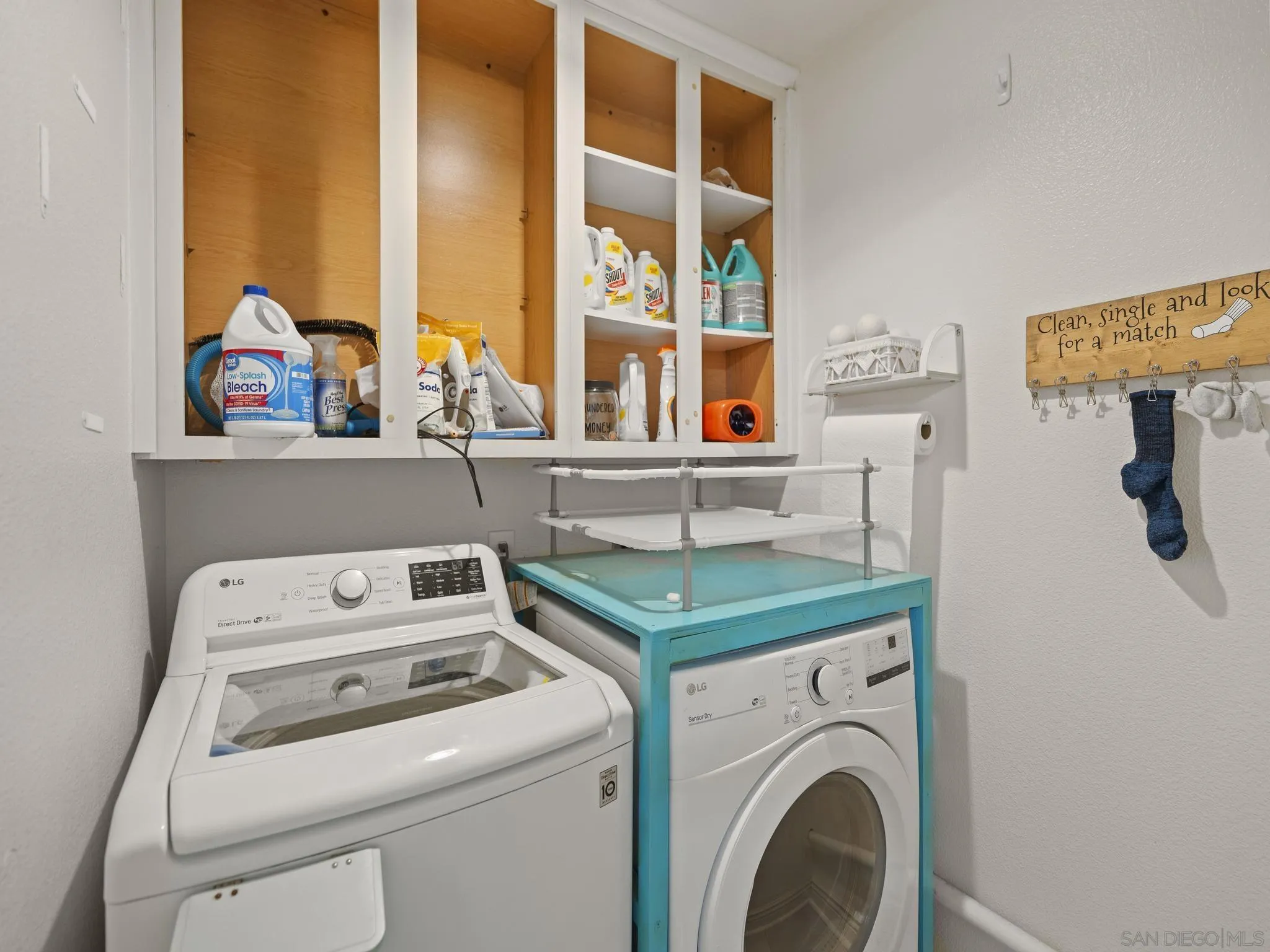 https://cdn.realtyfeed.com/cdn/127/260015240/b0416f4b03c62b9fb8ca95cc559ccabb.webp