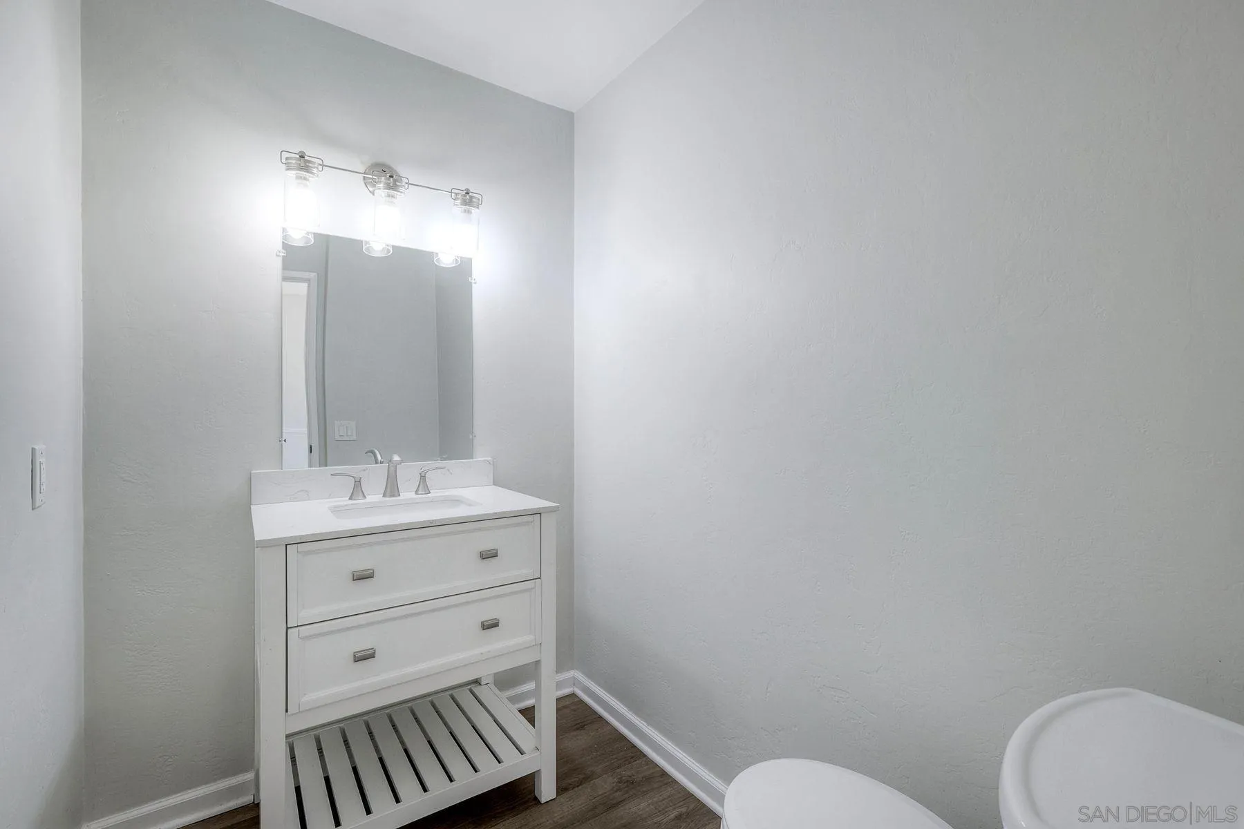 https://cdn.realtyfeed.com/cdn/127/260015241/4be62b126960f3da4c683c8926a5fffb.webp