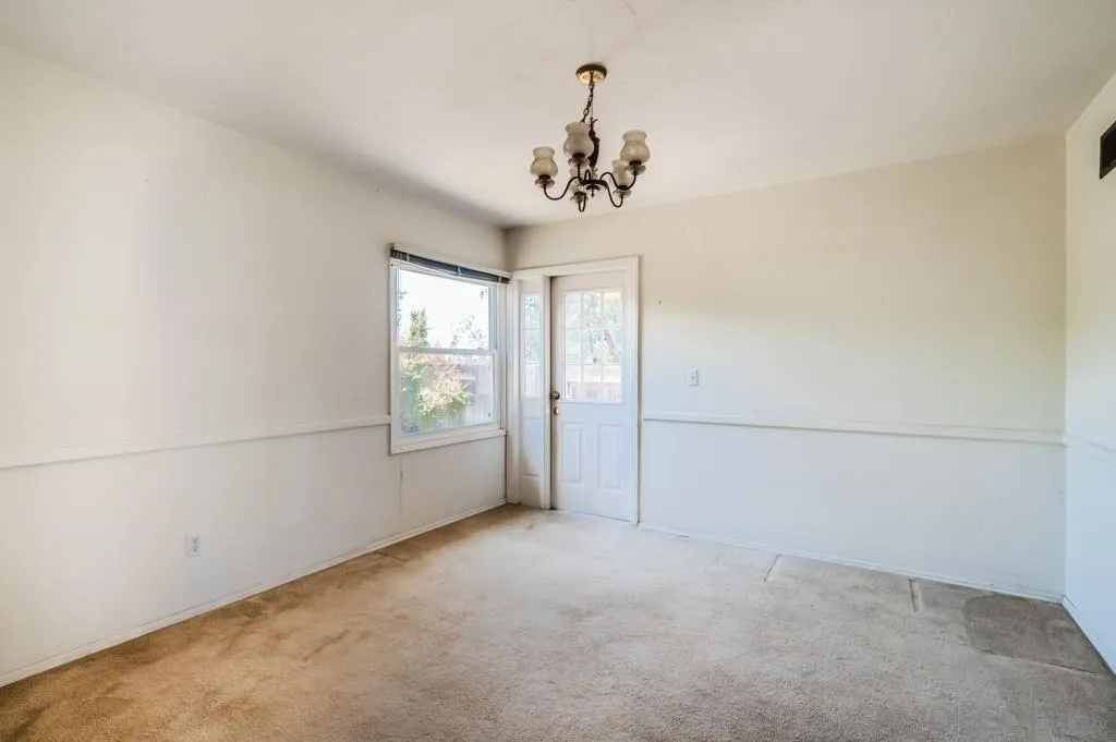 https://cdn.realtyfeed.com/cdn/127/260015244/e35d665c73ae8ece70a95028452a2153.webp