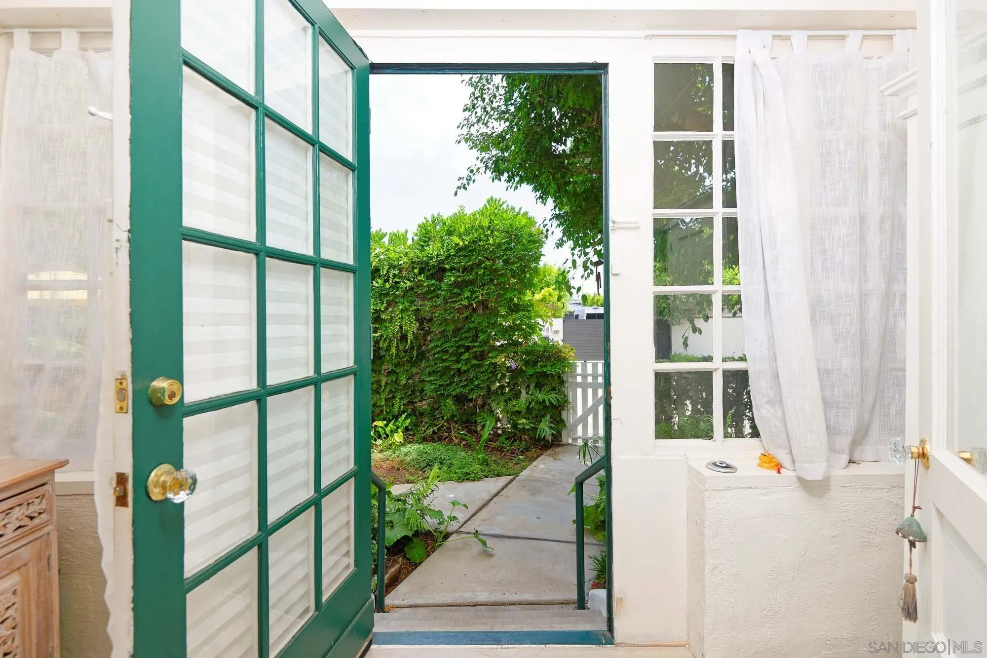 https://cdn.realtyfeed.com/cdn/127/260015245/026031f8d941096f65b0f5528a66b756.webp