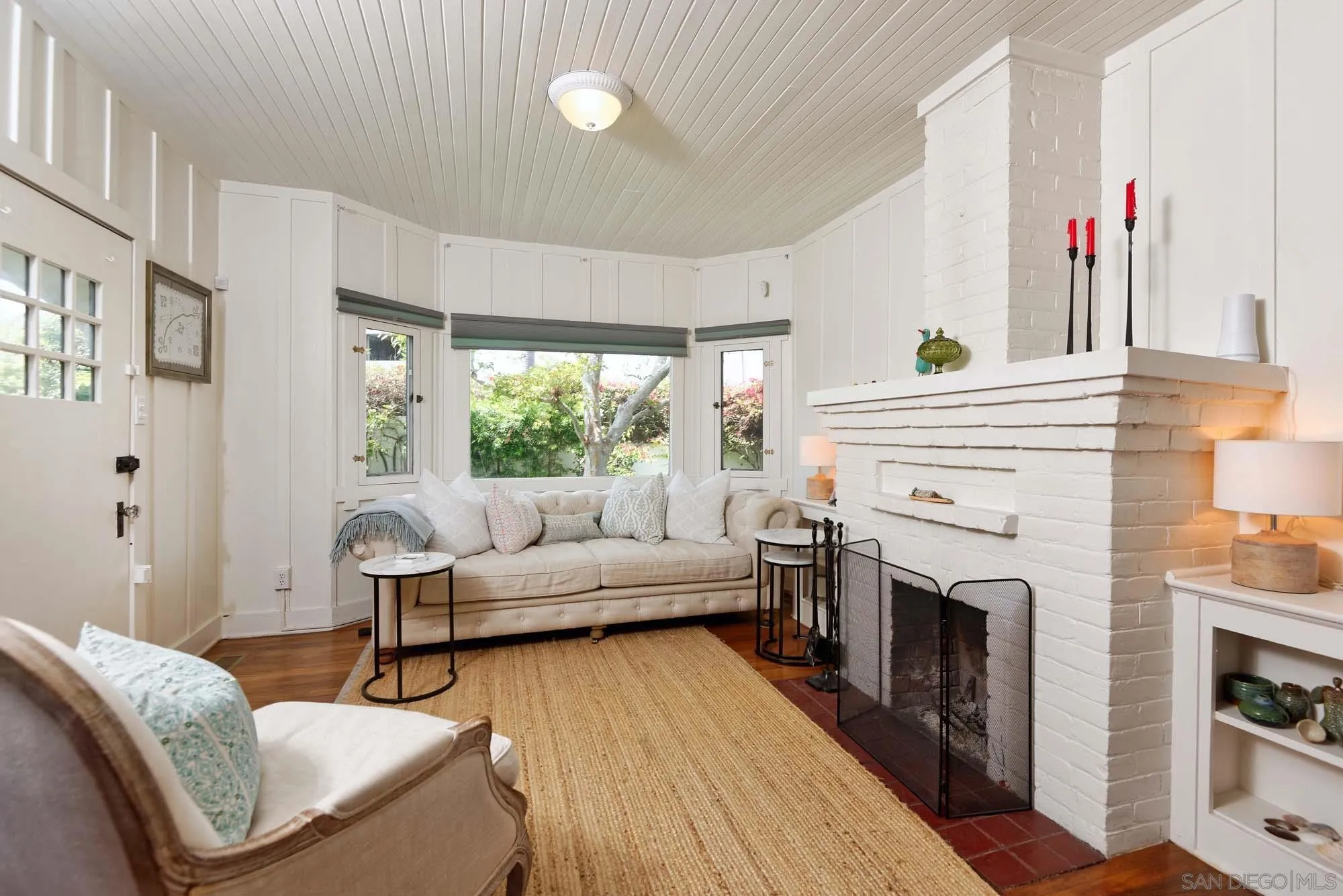 https://cdn.realtyfeed.com/cdn/127/260015245/f2daf73dad6089110b5a6358c7d65fe6.webp