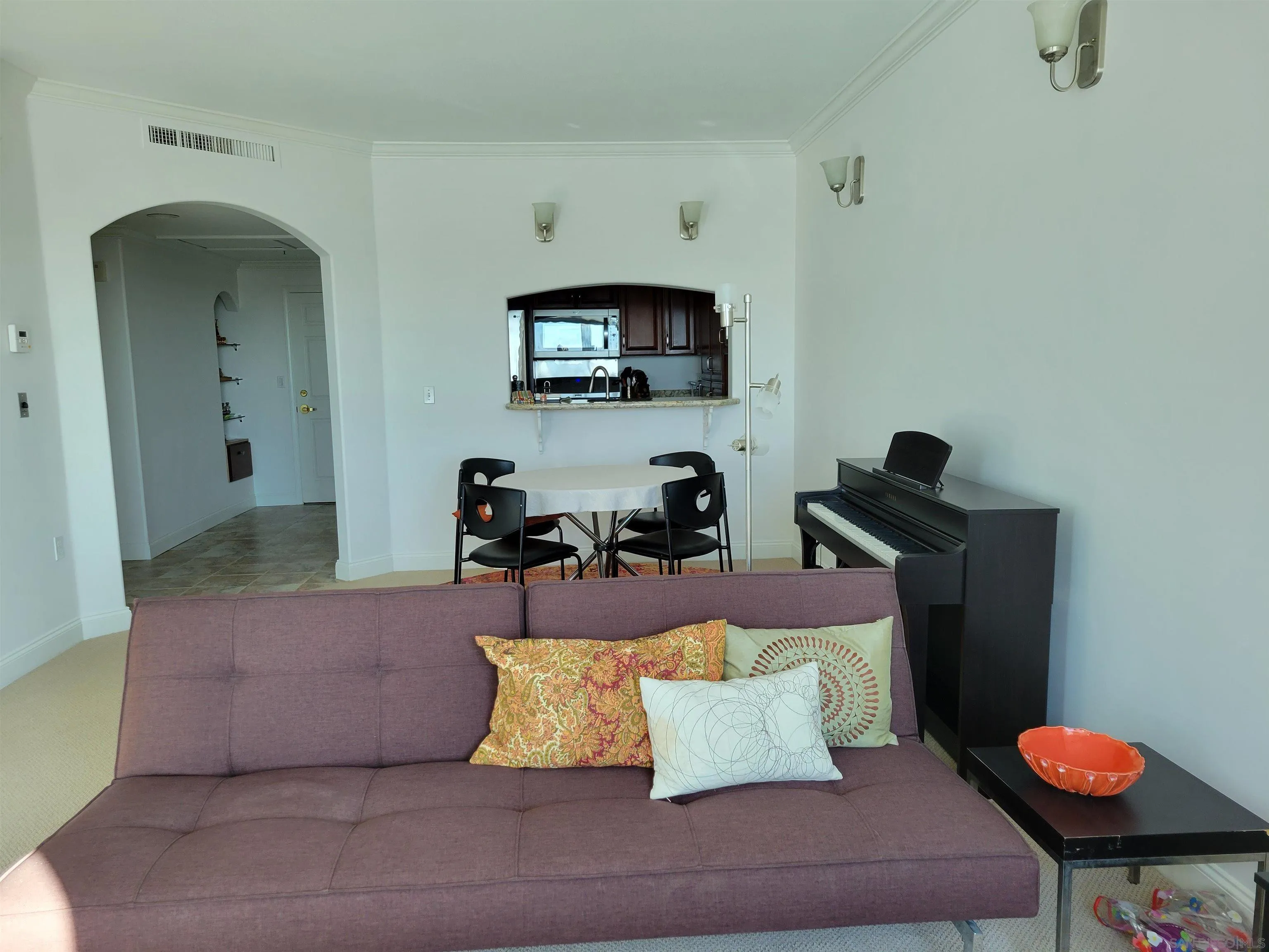 https://cdn.realtyfeed.com/cdn/127/260015246/af17f3f77e64f43e8a409a36ebe06e60.webp